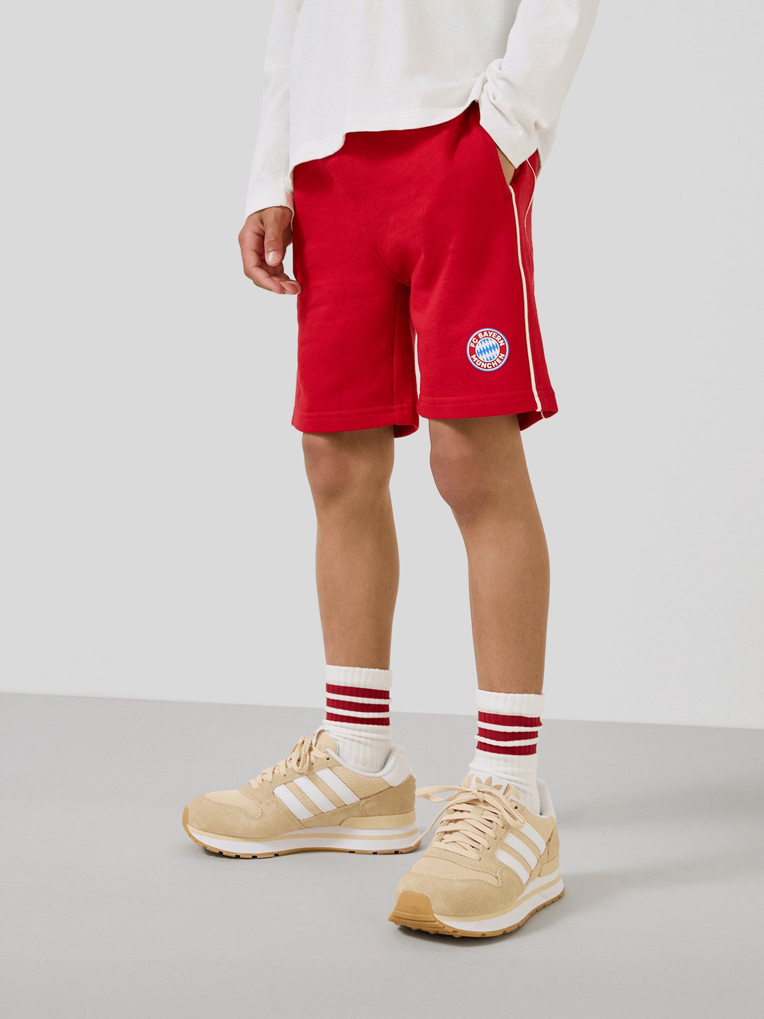 FC Bayern München Sweatshorts FC Bayern München, Sweatshort Essentials, Kinder, Rot