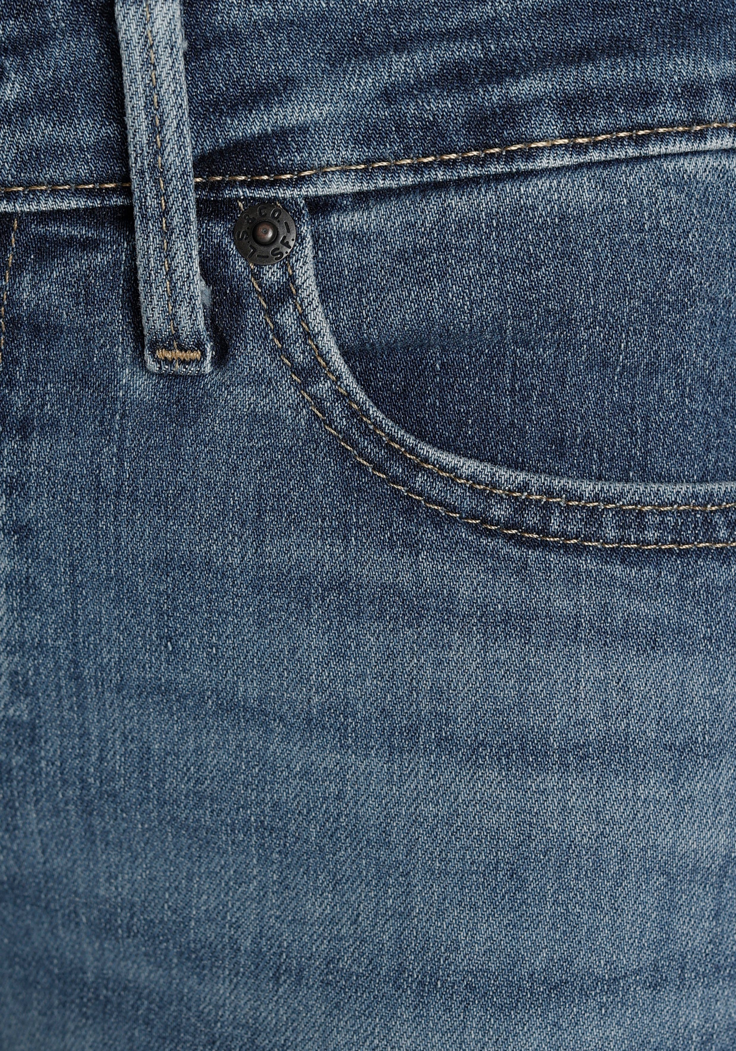 WELT POCKET wave Levi's® Slim-fit-Jeans mid 712 blue SLIM