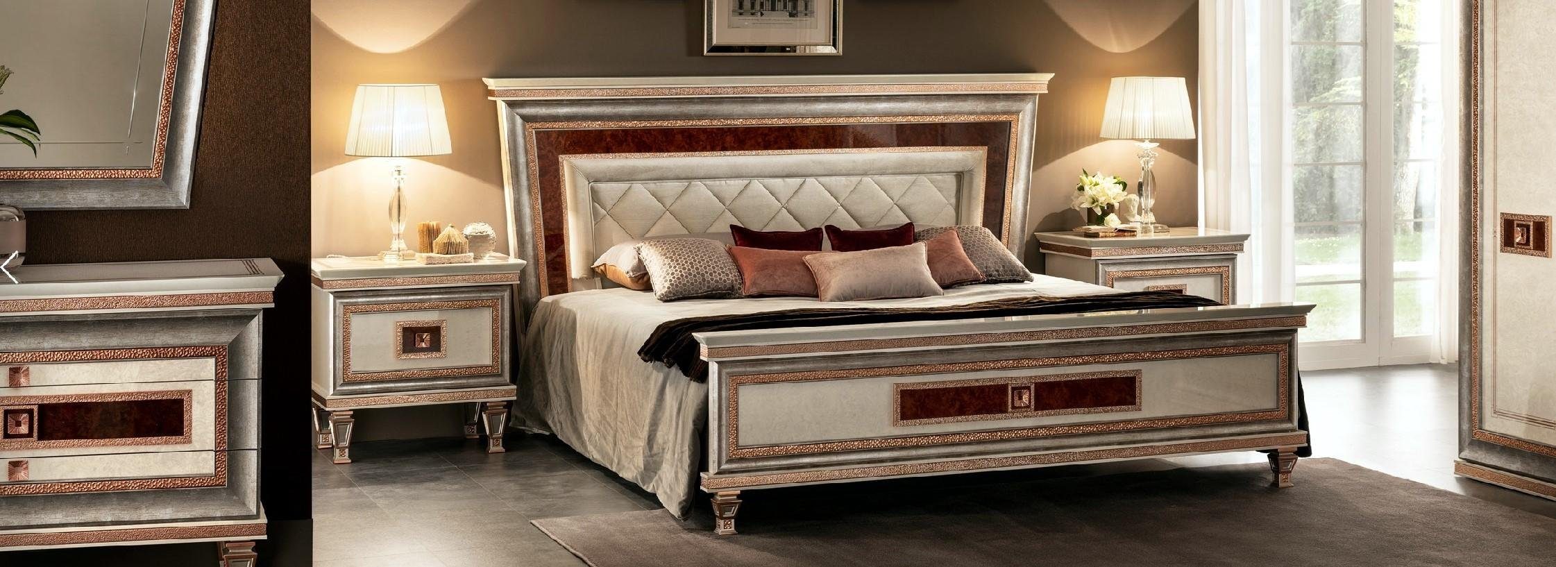 JVmoebel Schlafzimmer-Set Luxus Bett 2x 3tlg. Arredoclassic Schlafzimmer Möbel Nachttisch