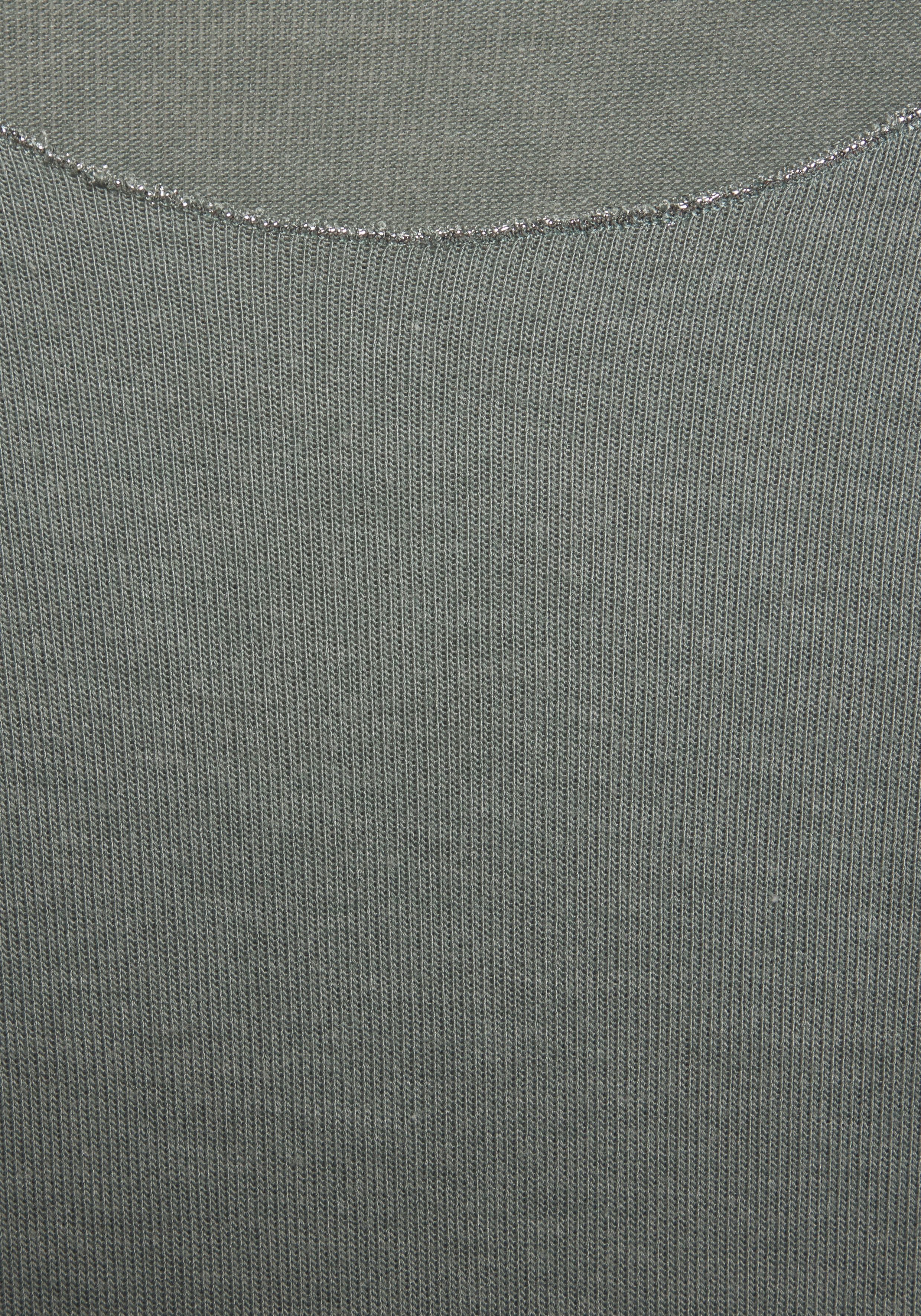 LASCANA Langarmshirt mit feiner Glitzereinfassung aus Viskose-Feinstrick – Bild 5 von 5