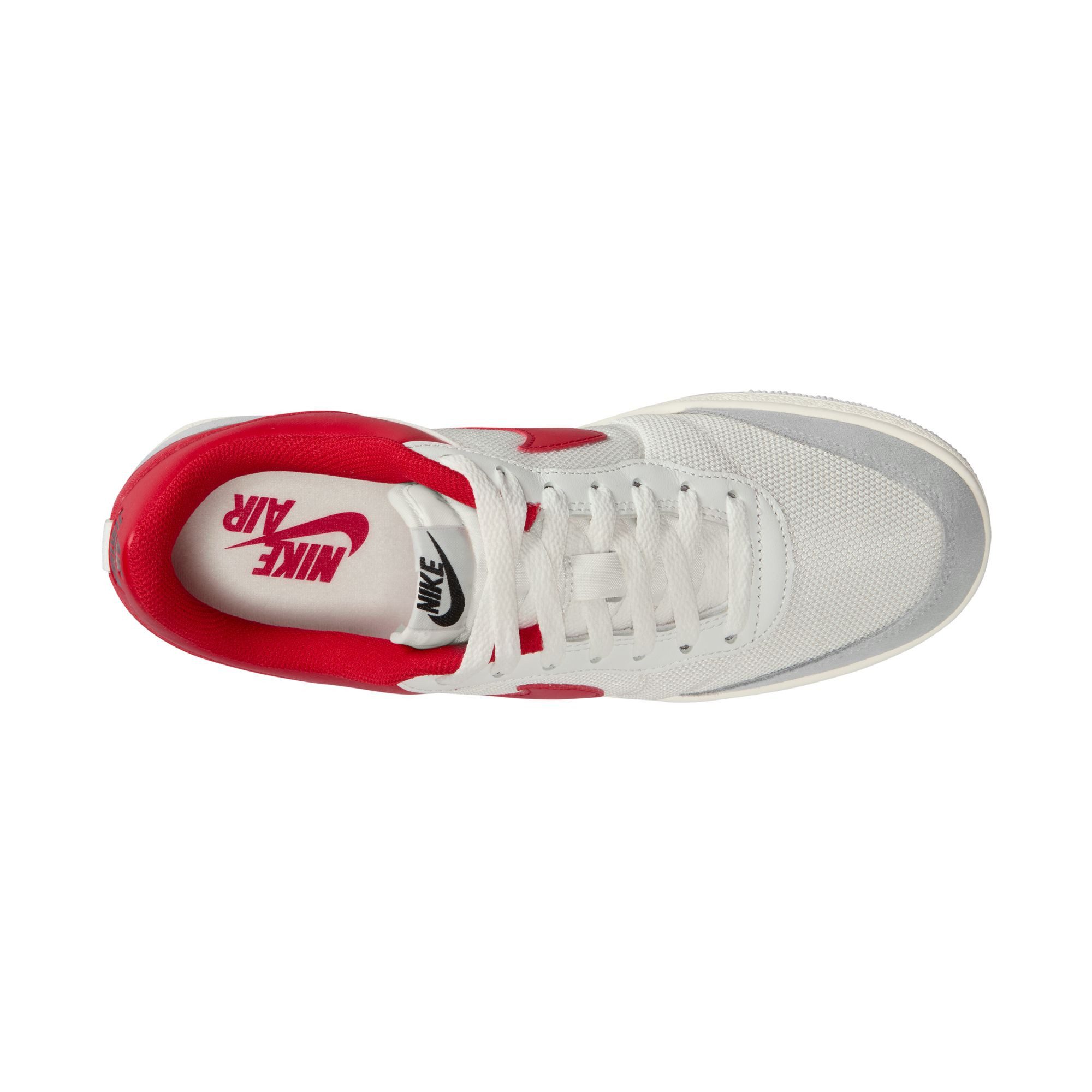 Jordan Air Jordan Skyline Low Sneaker inspiriert vom Look des Air Jordan 1