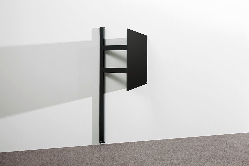 wissmann raumobjekte TV-Wandhalterung Schwenkbarer TV-Wandhalter, (bis 85,00 Zoll, Drehbare Fernseher Wandhalterungen, 180° schwenkbar, Made in Germany)