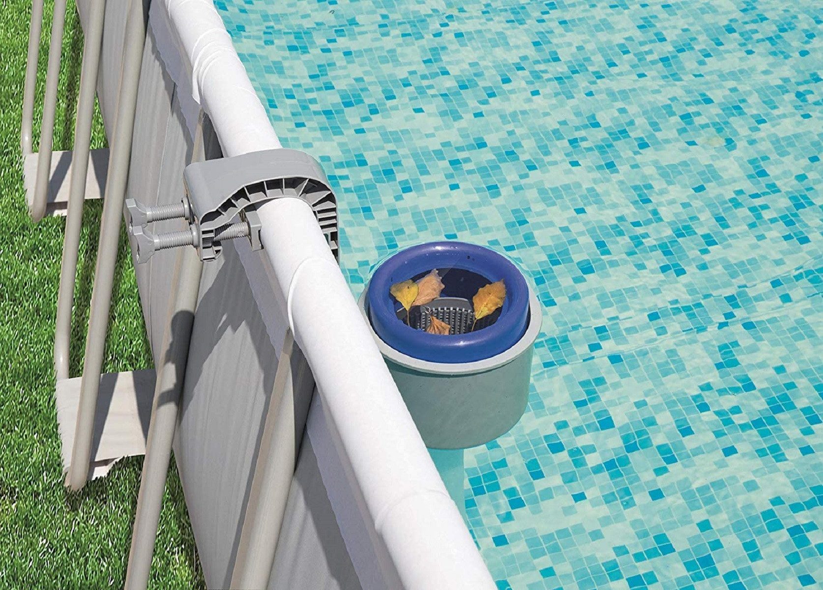 Bestway Skimmer Bestway Flowclear Einhängeskimmer für Filtersysteme bis 4 Meter, Einfache Installation, langlebiges Material