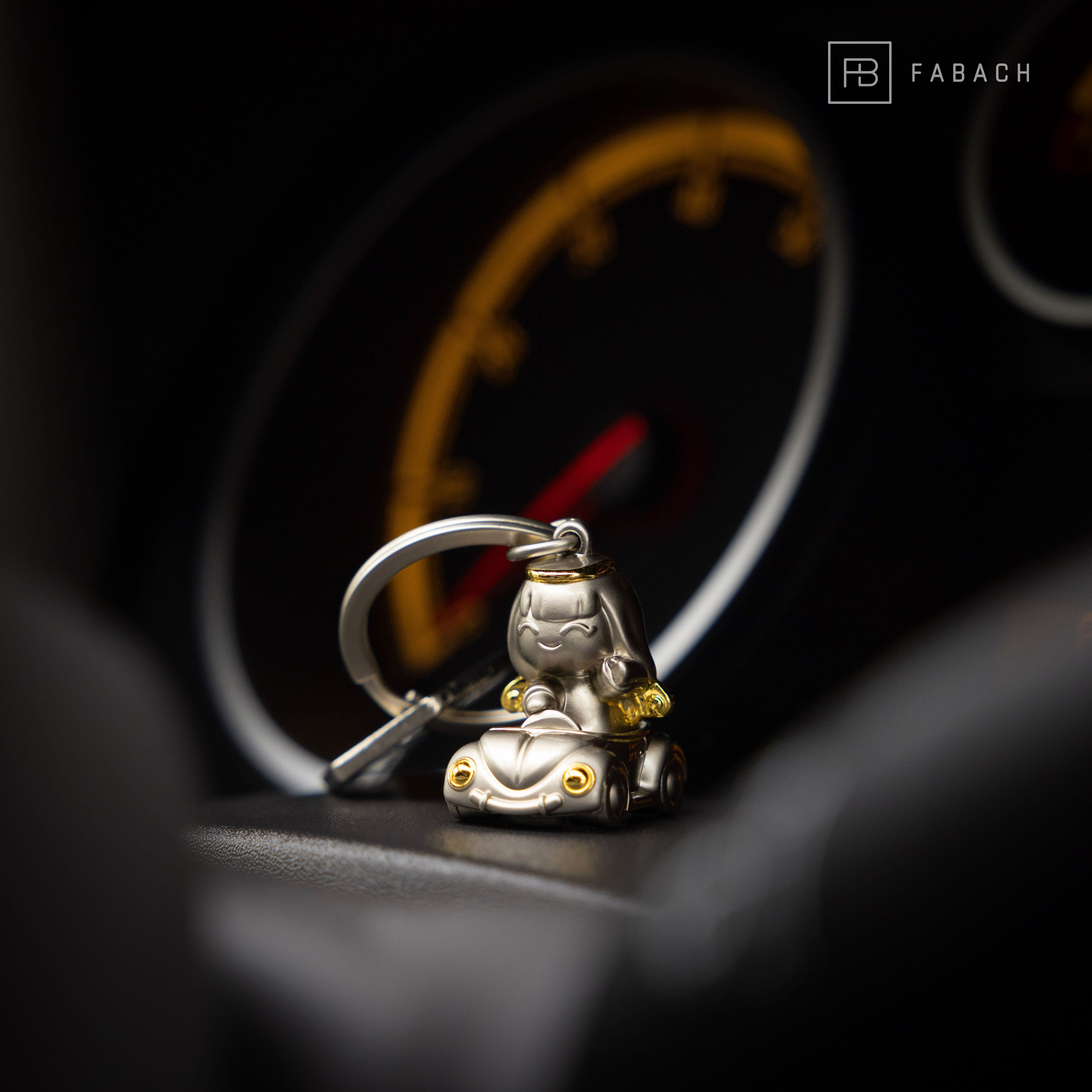 FABACH Schlüsselanhänger Schutzengel "Carla" im Auto - Geschenk Fahranfänger Glücksbringer