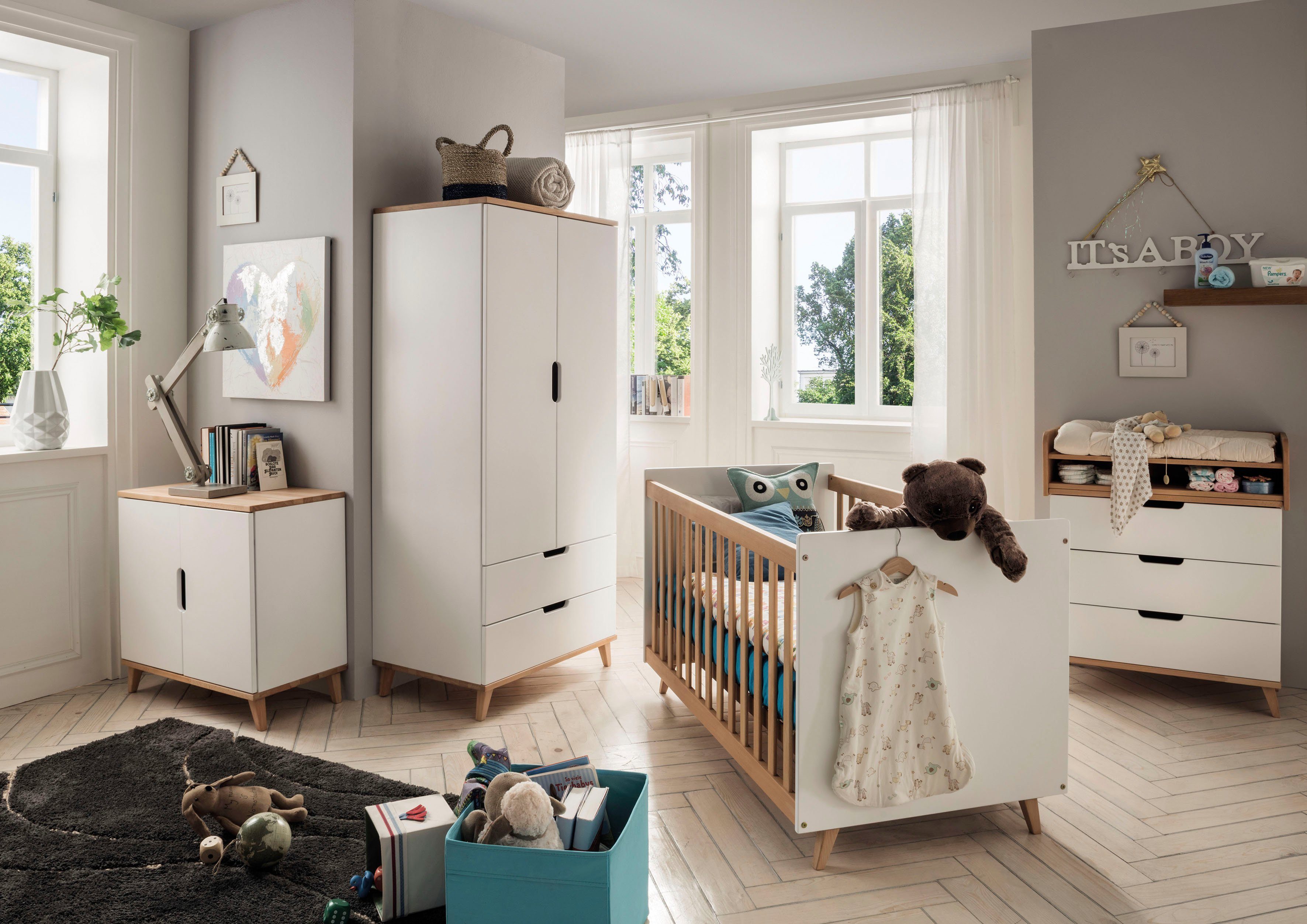 Lüttenhütt Babyzimmer-Komplettset Jaane, (4-St., Bett + Wickelkommode + 2-trg. Schrank + Kommode), Kinderbett 70x140 cm, Wickelkommode, Kleiderschrank, Kommode, massiv