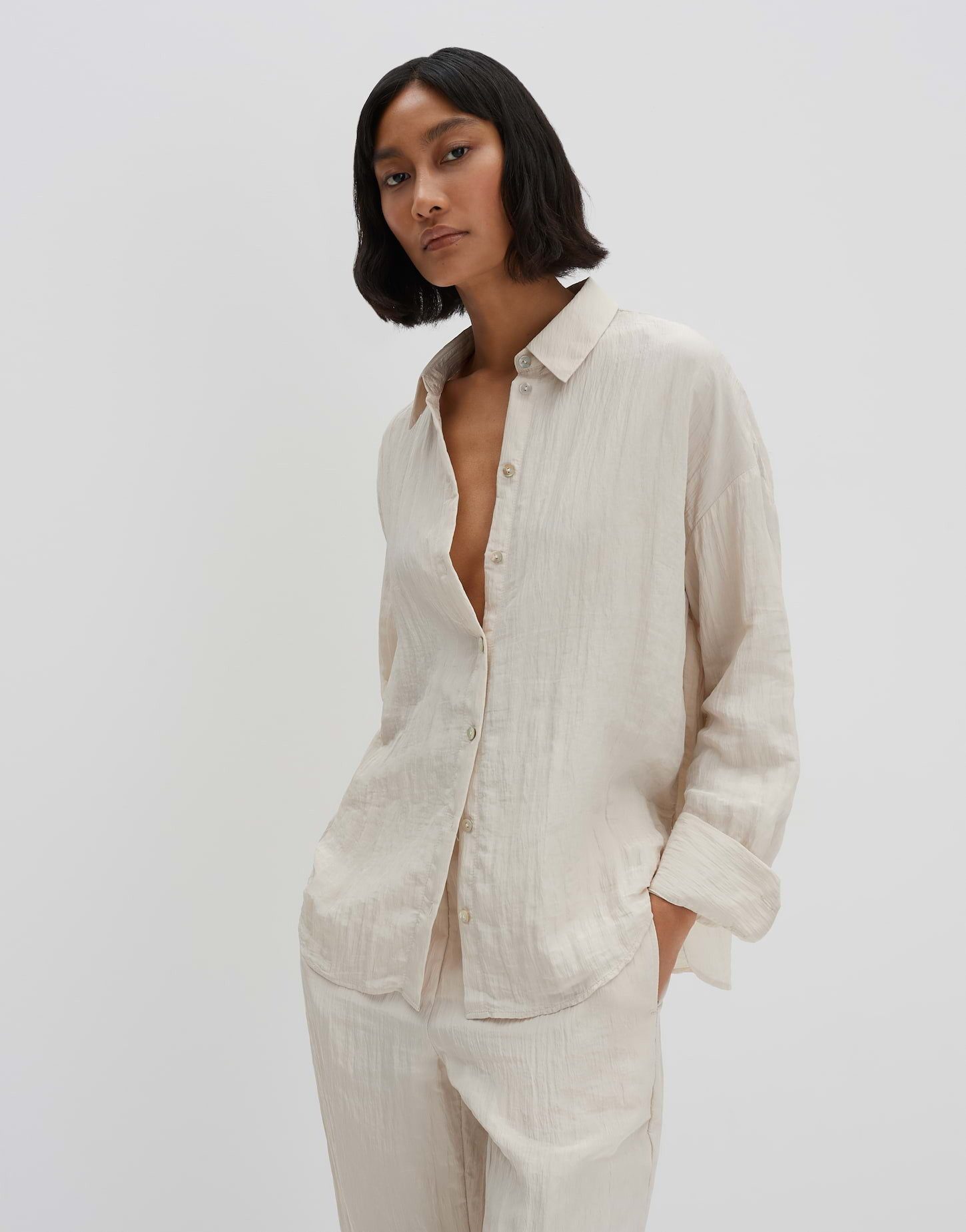 Longbluse ZLIMAY mit feiner Crinkle-Optik