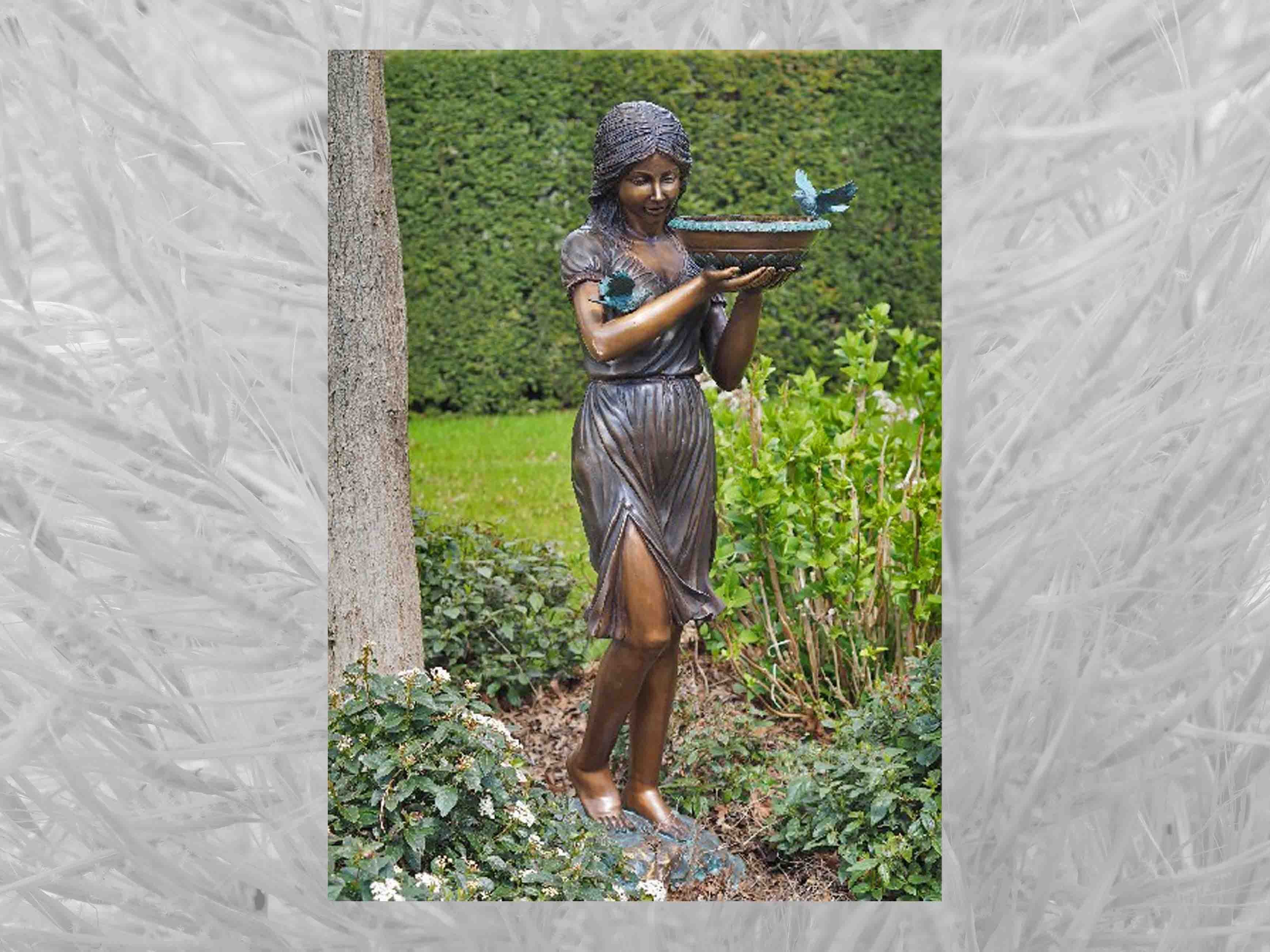 stehend, IDYL Gartenfigur Frau IDYL Bronze Bronze-Skulptur