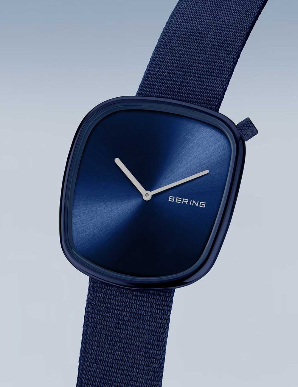 Bering Quarzuhr Bering 18040-397 Herrenuhr Pebble 40mm 3ATM Bering 18040-397 Herrenuhr Pebble 40mm 3ATM