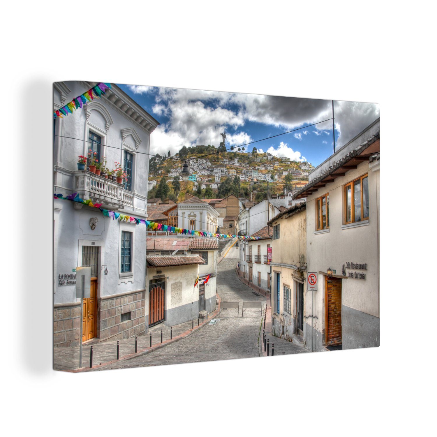 OneMillionCanvasses® Leinwandbild Eine Straße im ecuadorianischen Stadtgebiet von Quito, (1 St), Wandbild Leinwandbilder, Aufhängefertig, Wanddeko, 30x20 cm