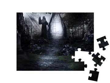 puzzleYOU Puzzle Gothic-Szene: Alte Statue bewacht Steintreppe, 48 Puzzleteile, puzzleYOU-Kollektionen Gothik