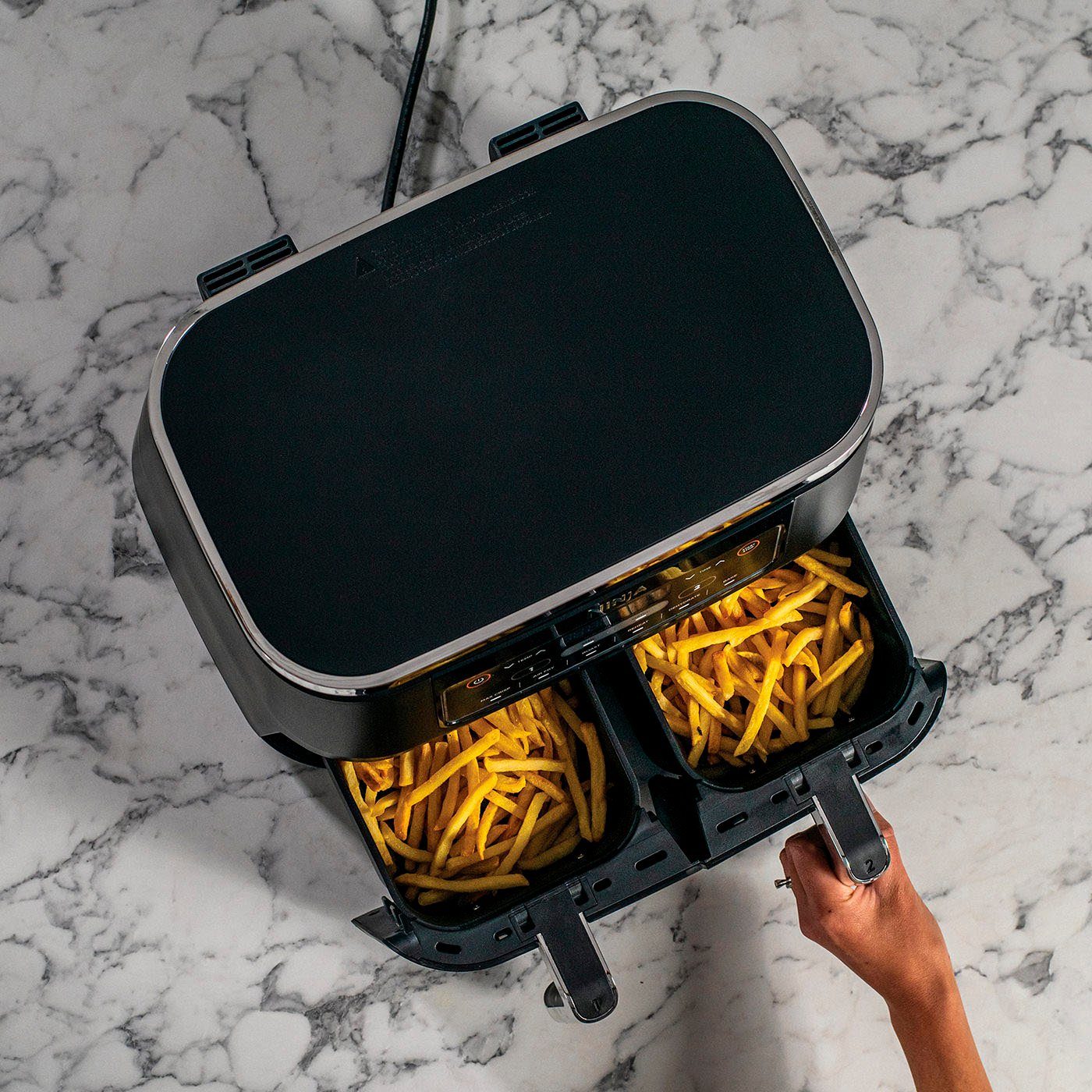 NINJA Heißluftfritteuse Foodi Dual Zone AF300EU, 2400 W, je 0,9 kg Kapazität incl. 2x Knusperblech