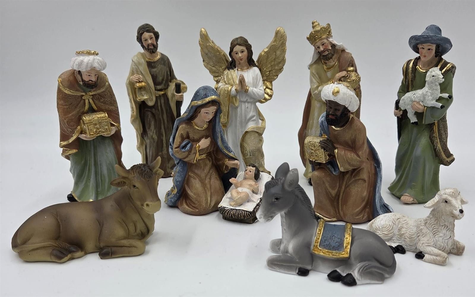 Geschenkestadl Krippenfigur 11-teiliges Krippenfiguren-Set – 4 bis 13 cm aus Polystein (Spar-Set, 11 verschiedene Figuren)