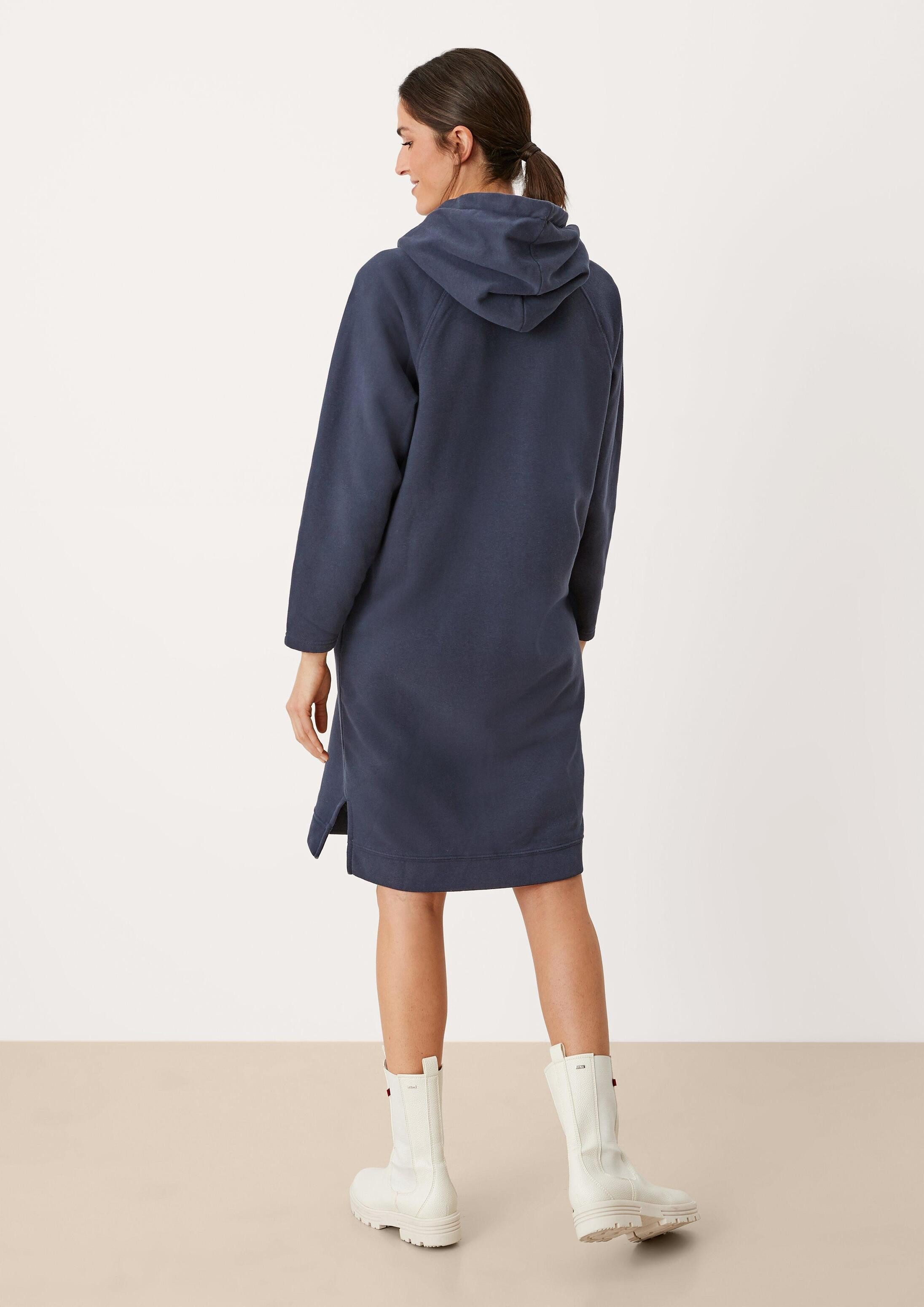 s.Oliver Midikleid Kleid Sweatshirtkleid mit Kapuze
