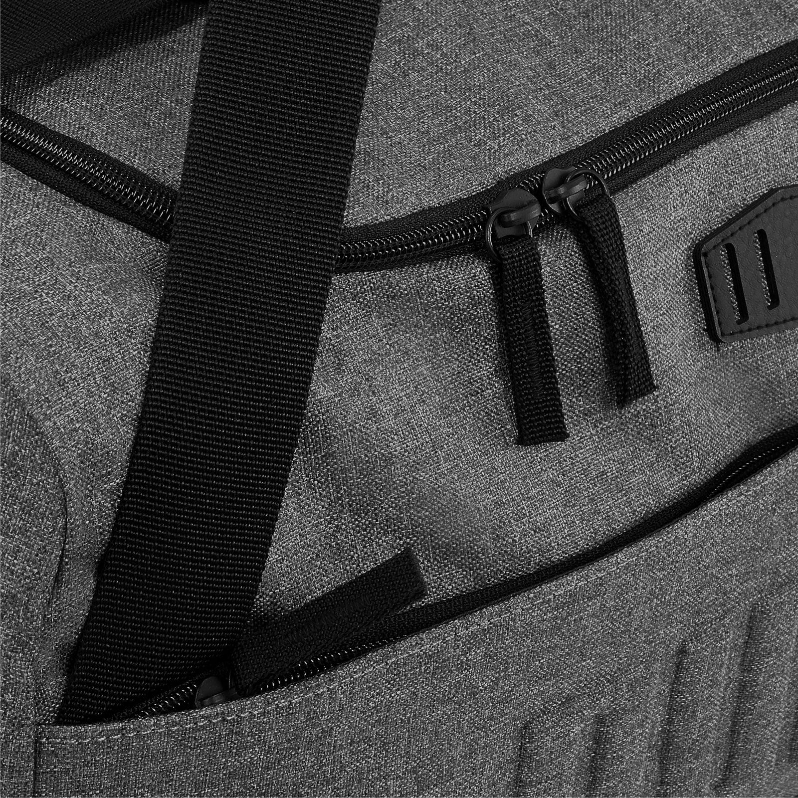 PUMA Sporttasche Sports Bag S, mit hervorstehendem Marken-Schriftzug