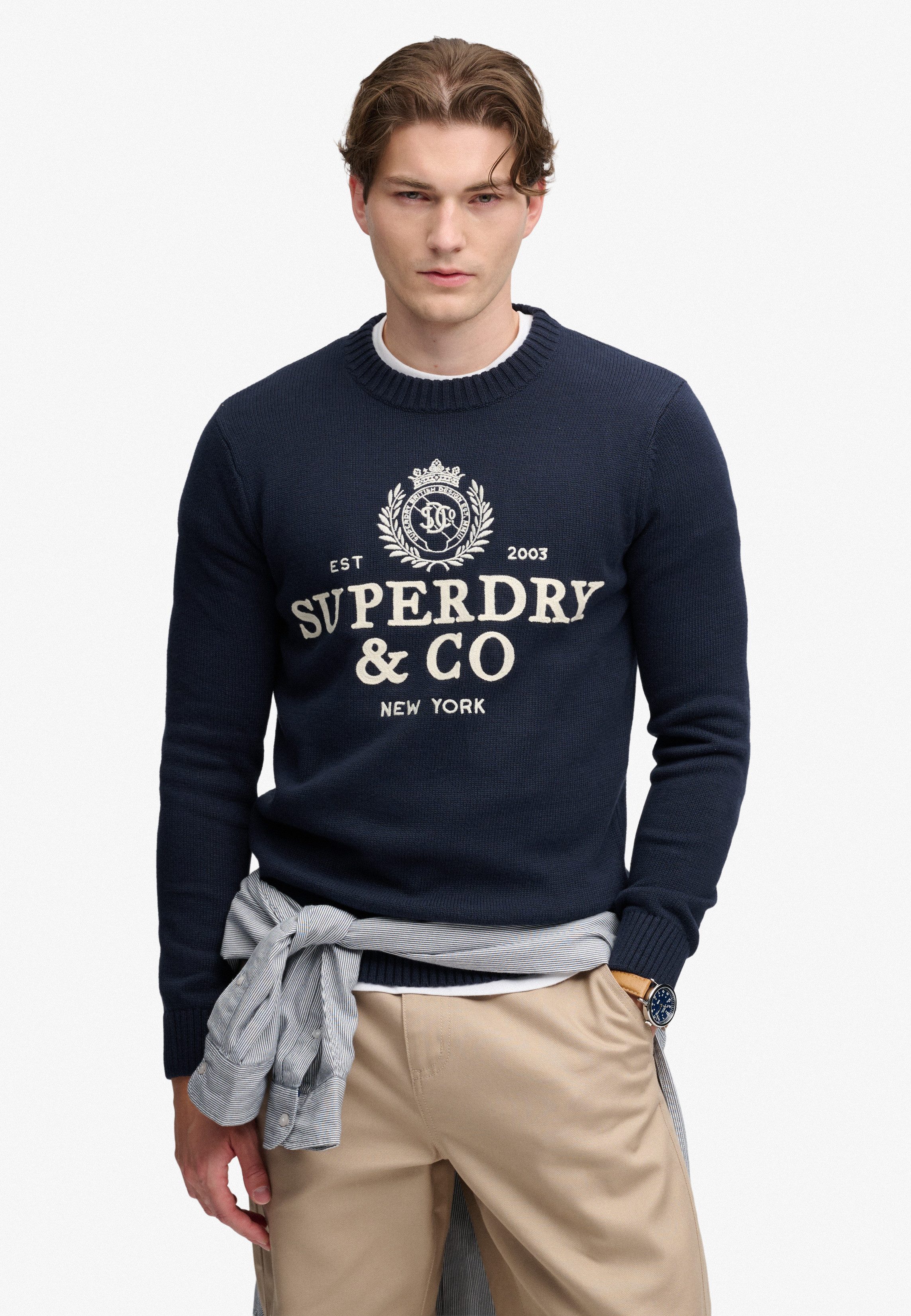 Superdry Rundhalspullover APPLIQUE GRAPHIC JUMPER Baumwolle, slim fit