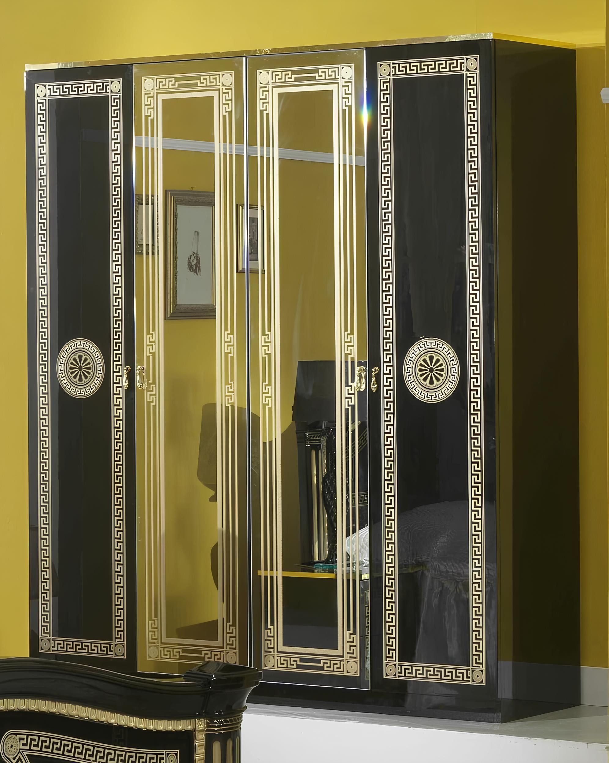 Kleiderschrank Schrank Edler Made in Italy Klassische Schränke Schlafzimmer