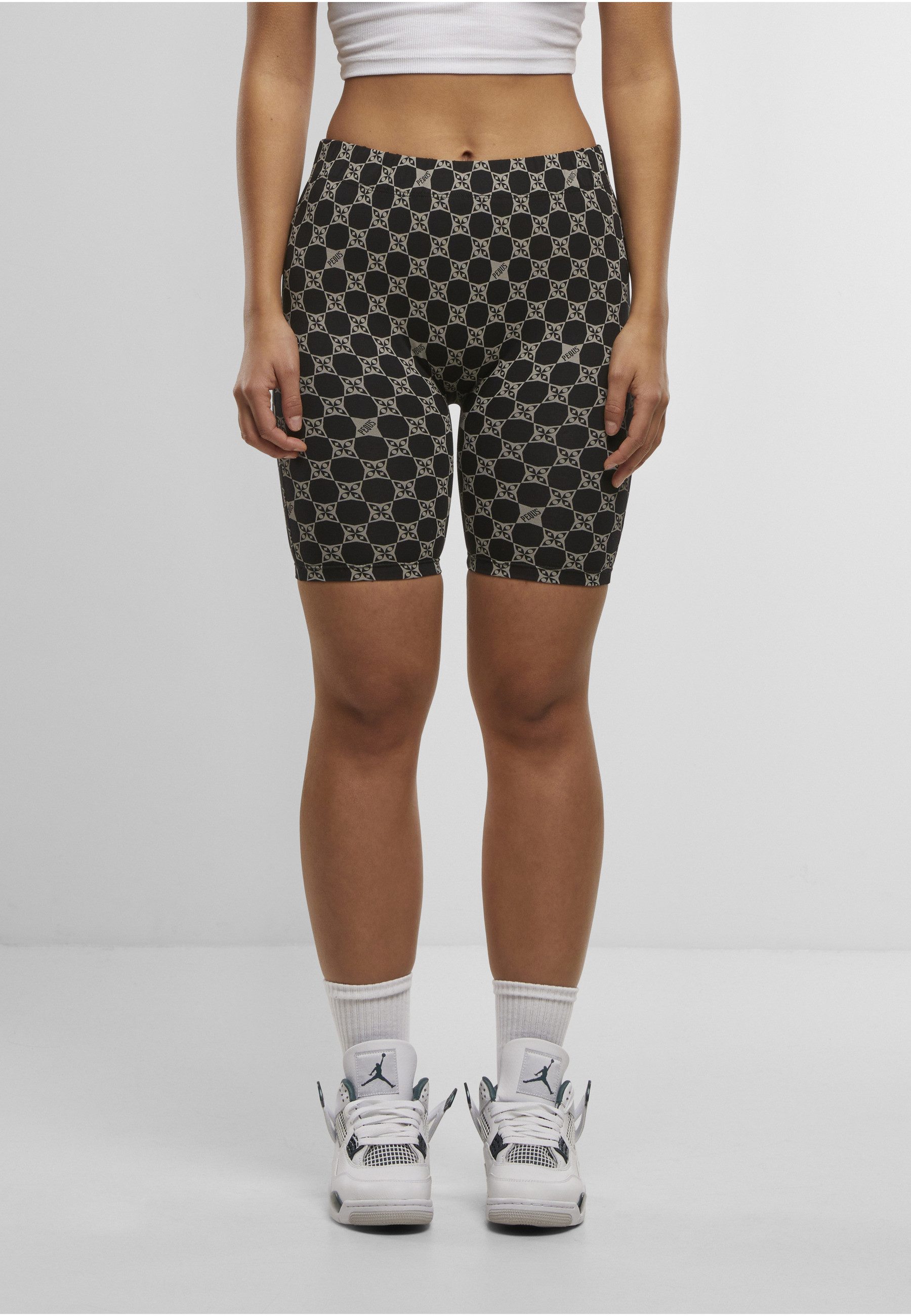PEQUS Radlerhose PEQUS PEQUS Aether Monogram Biker Shorts (1-tlg)