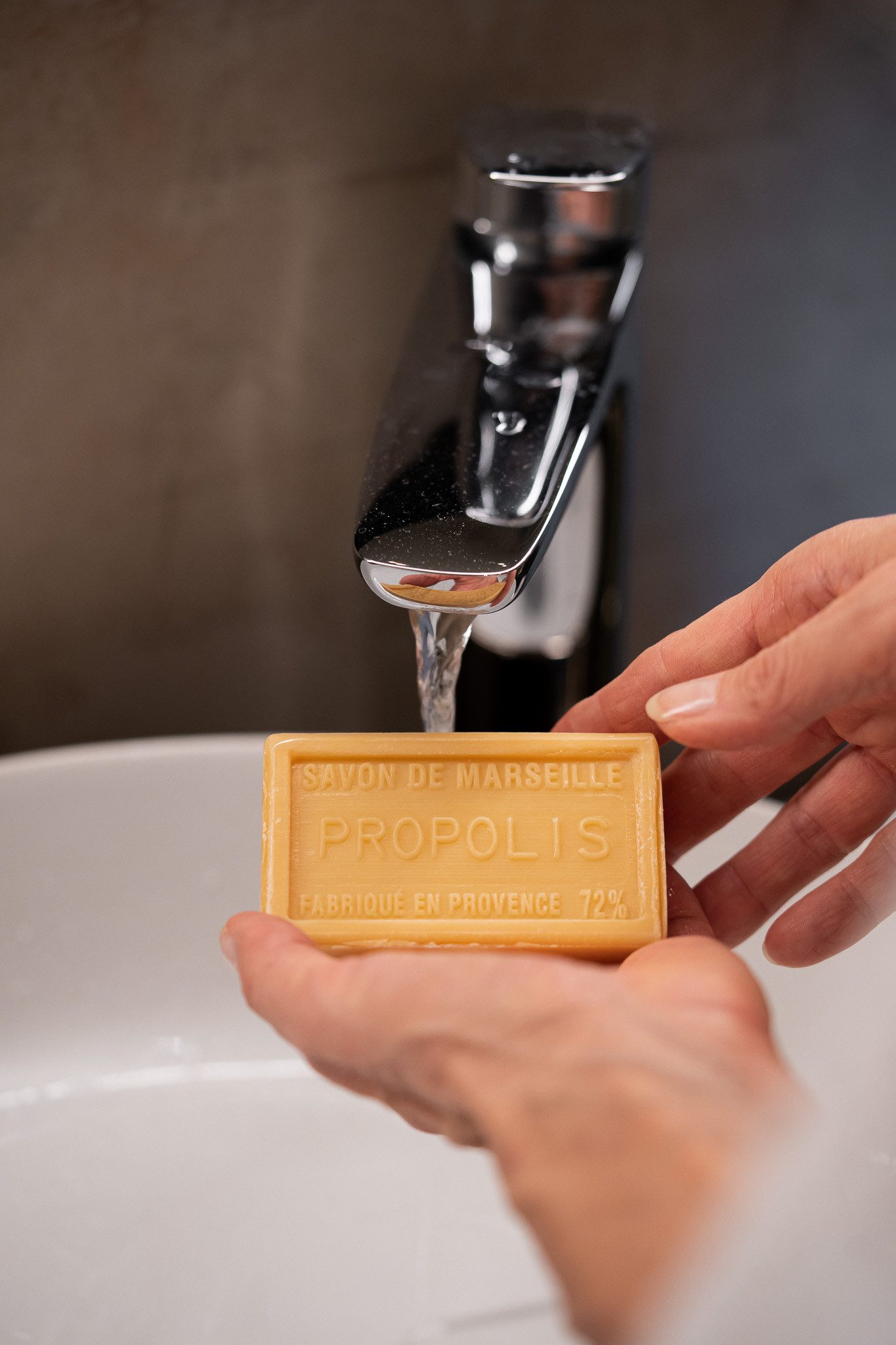 bedrop Handseife Propolis-Honig-Seife natürliche Handseife/Körperseife aus der Provence, für eine natürliche, feuchtigkeitsspendende Reinigung