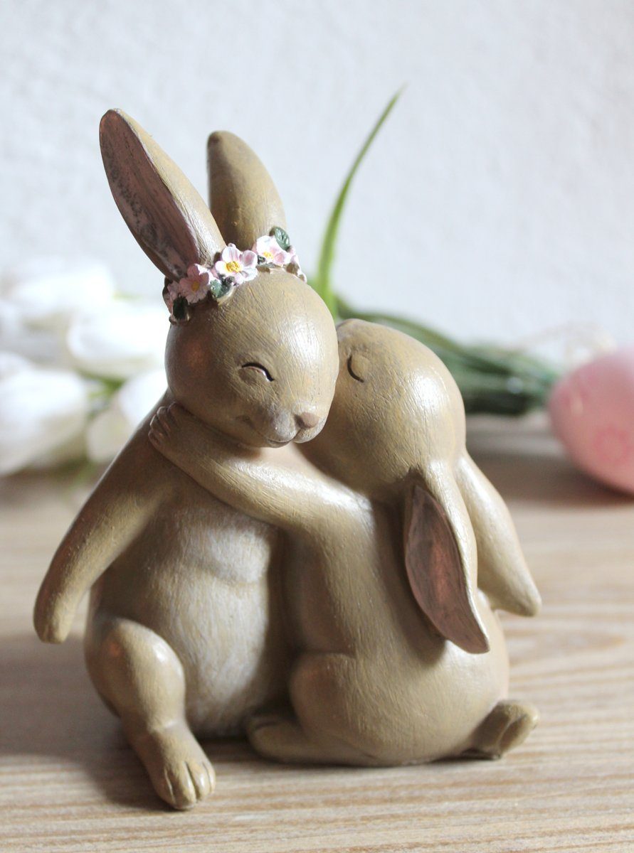 LB H&F Lilienburg Dekofigur Deko Dekoration Ostern Frühling Frühjahr Osterhase Tischdeko Figur (modern Shabby kaufen 2024 niedlich süß Geschenk Idee Osterfigur Paar Frühlingsdeko Frühjahrsdeko Osterfigur aufstellen Tischdeko Sammlerfigur, Dekofigur Hase Rosen Hasenpaar zum hinstellen aufstellen Aufsteller), Osterdeko Osterdekoration Osterschmuck MUTTER UND KIND