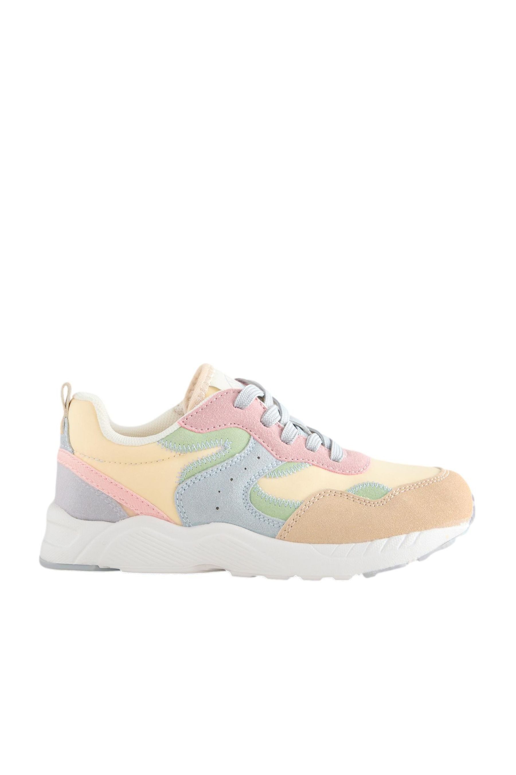 Next Schnürsneaker mit Farbblock-Design Sneaker (1-tlg). € 47,00