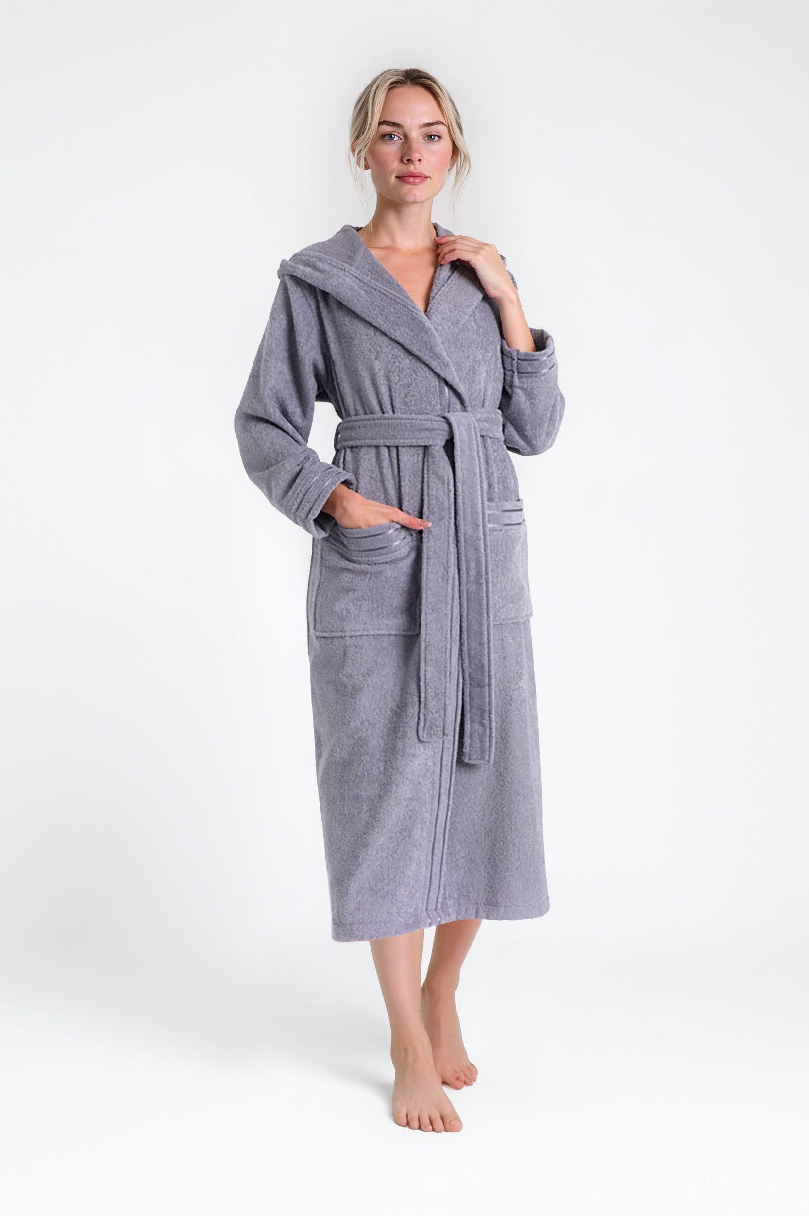Bruno Banani Damenbademantel Clement, ideal für Sauna & Spa, Hotelbademantel, Morgenmantel, Langform, Baumwolle, Kapuze, Gürtel, 100% Baumwolle, einfarbig, glänzende Streifen-Bordüre, Taschen, XS-3XL