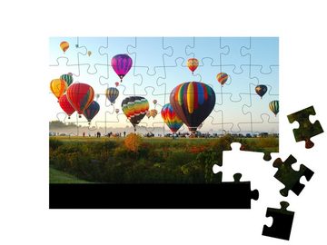 puzzleYOU Puzzle Adirondack Balloon Festival, Queensbury, New York, 48 Puzzleteile, puzzleYOU-Kollektionen Heißluftballons