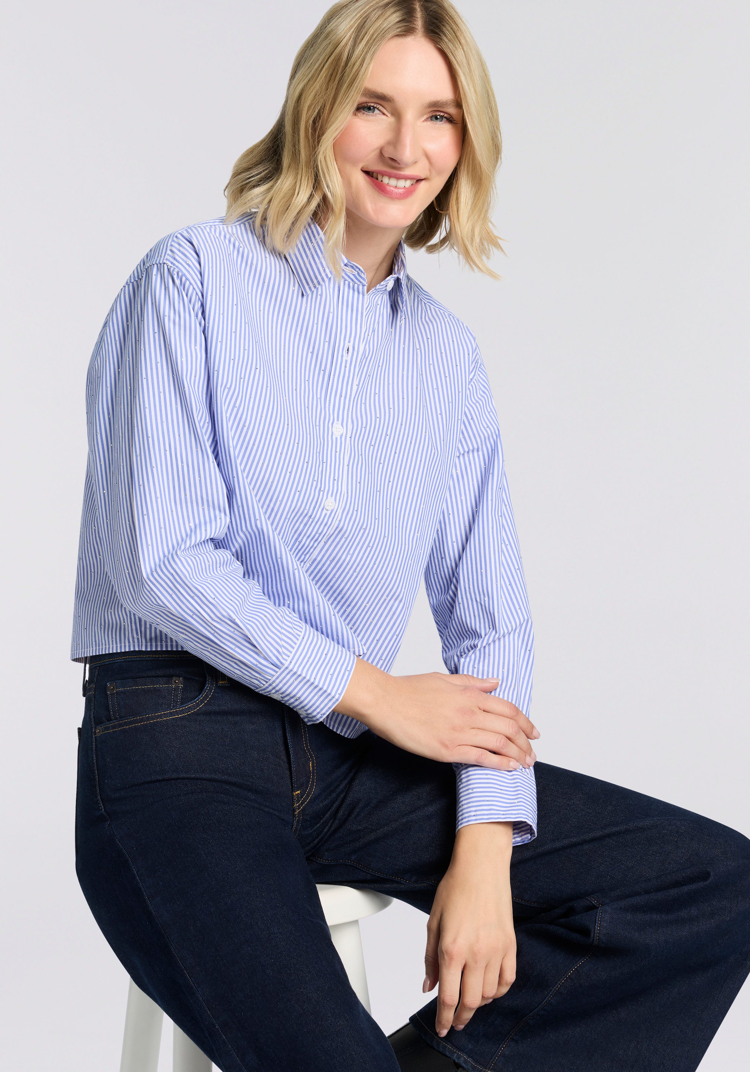 Levi's® Hemdbluse CROPPED HARLIE SH Klassischer Hemdblusenkragen