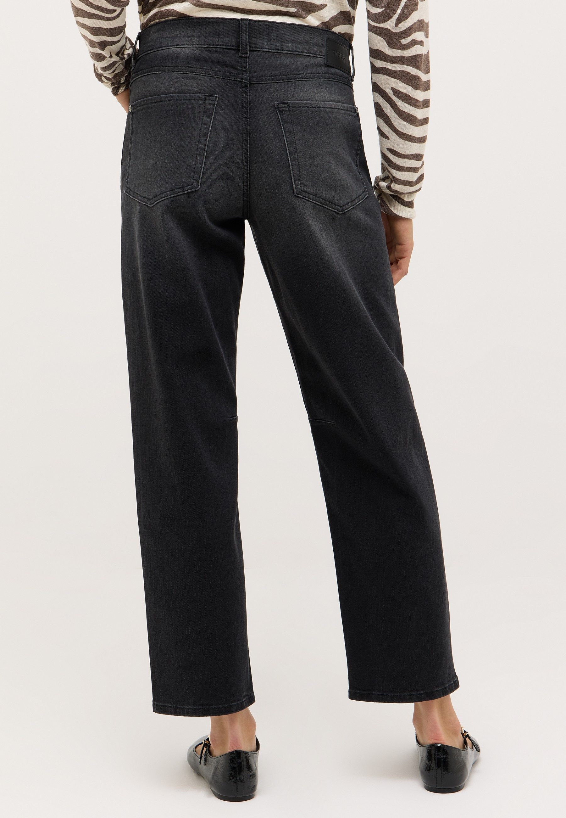 ANGELS 7/8-Jeans EVY 7/8-lange Schnittform, lockere Passform, aus Baumwollmischung