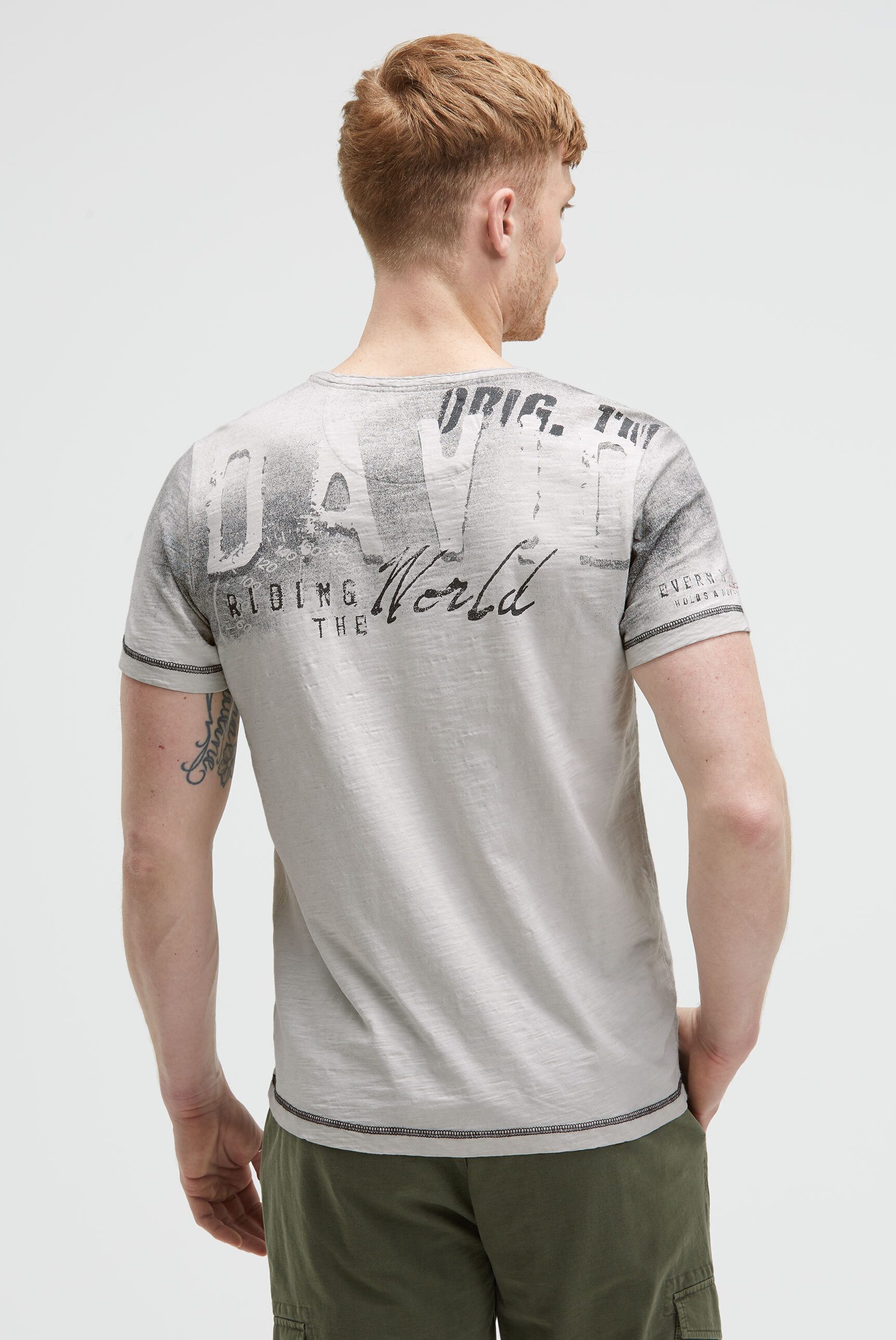 CAMP DAVID Henleyshirt mit offener Kante am Ausschnitt