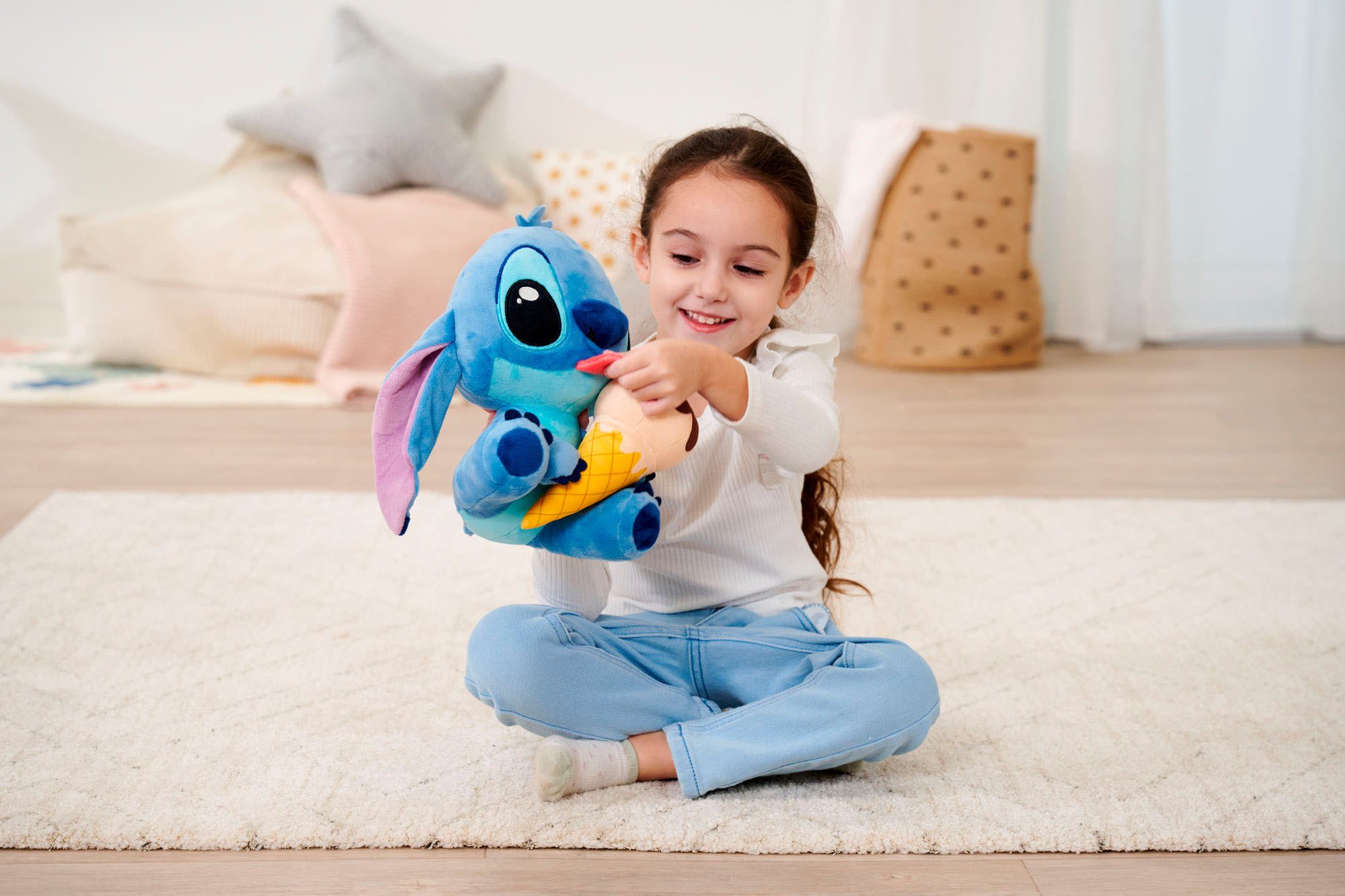 SIMBA Plüschfigur Disney Stitch mit Eiscreme, 25cm