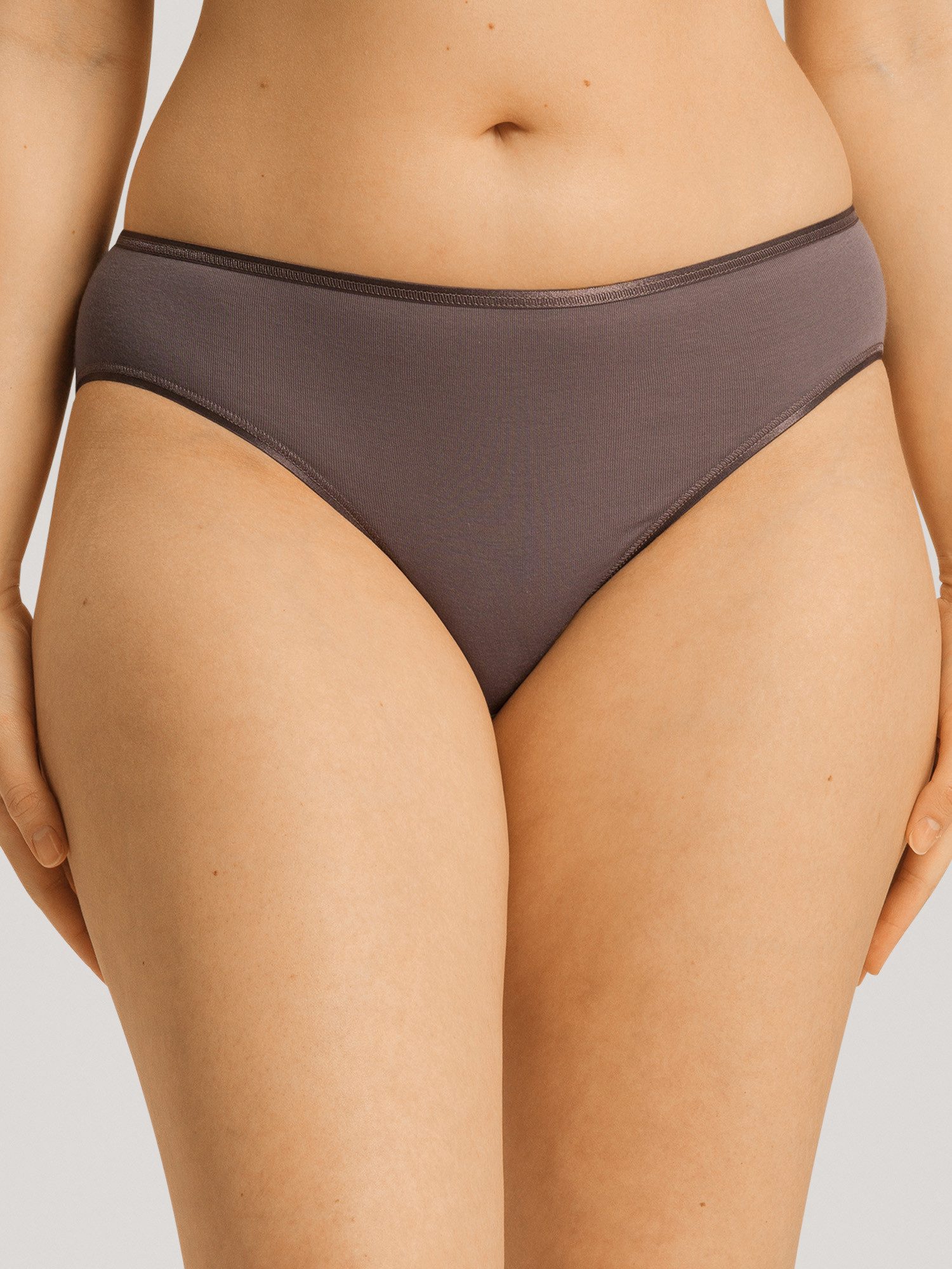 Hanro Midislip Cotton Seamless Midi-slip panty-s shorts