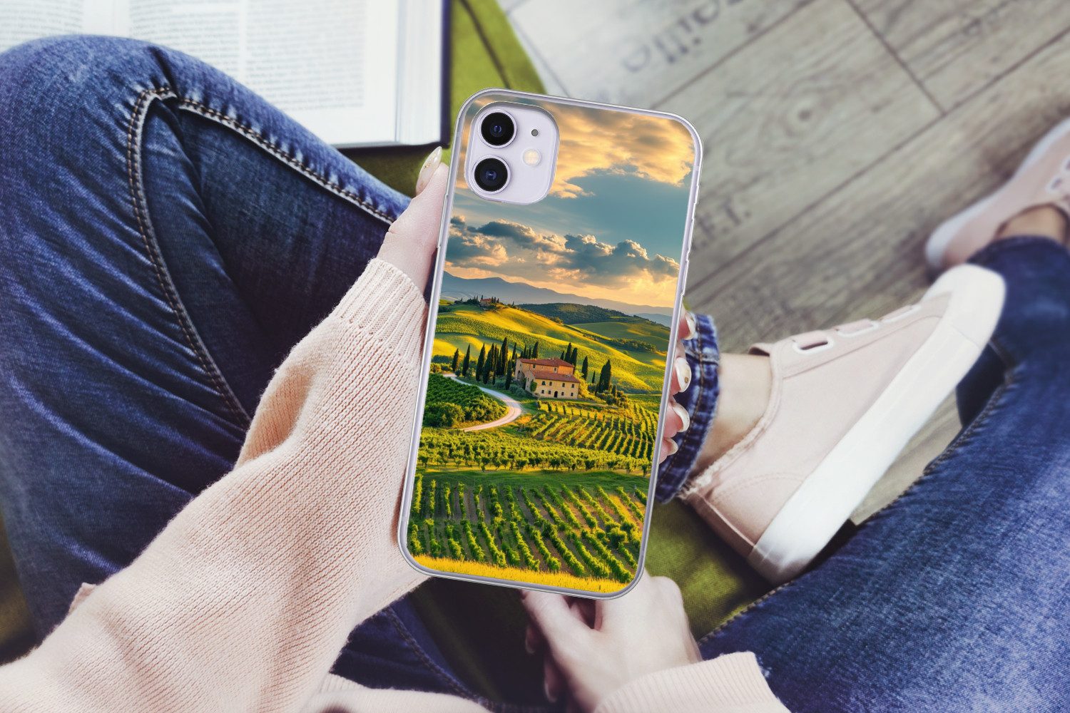 MuchoWow Handyhülle für Apple iPhone 11 Toskana - Landschaft - Weinberge, Smartphone-Bumper, Print, Handy Schutzhülle Dünn