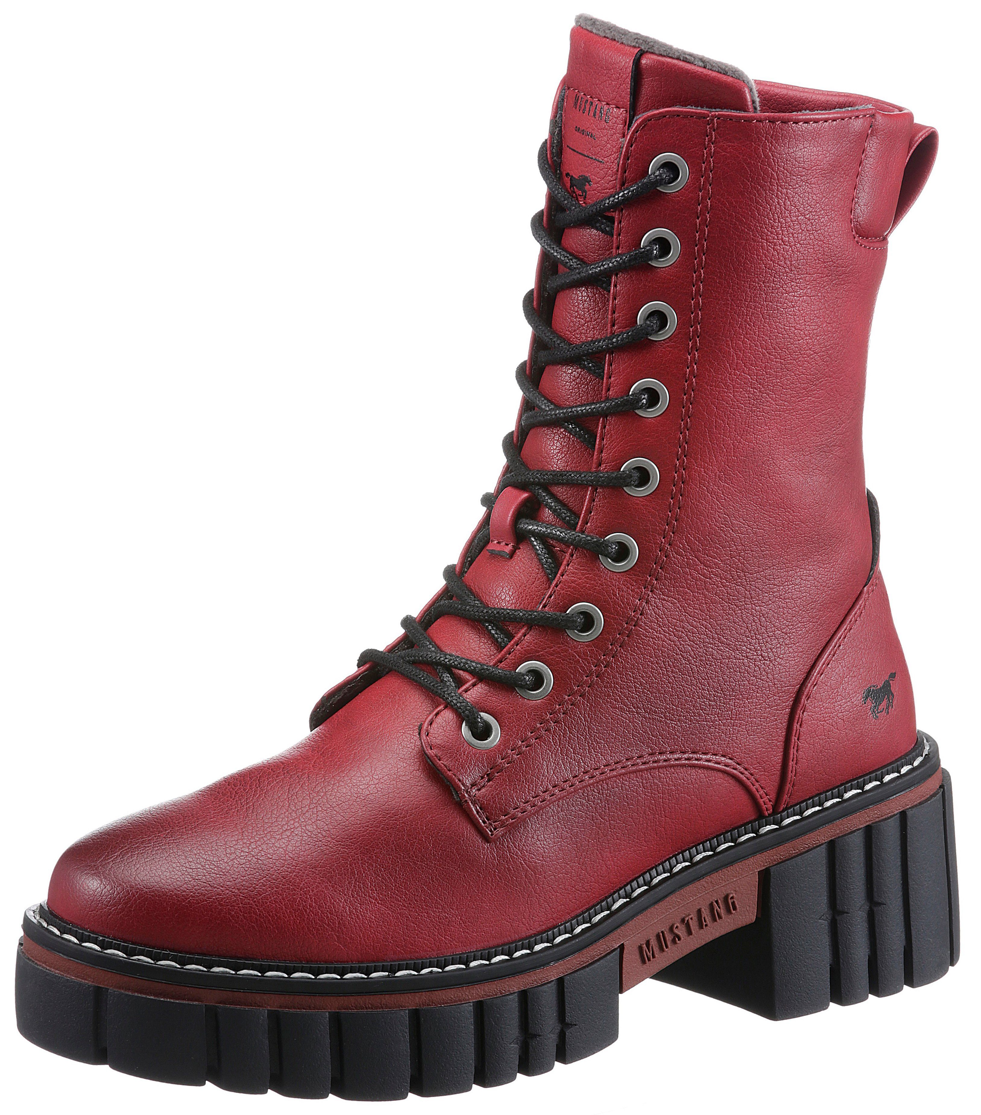 Mustang Shoes Schnürboots mit Profilsohle rot