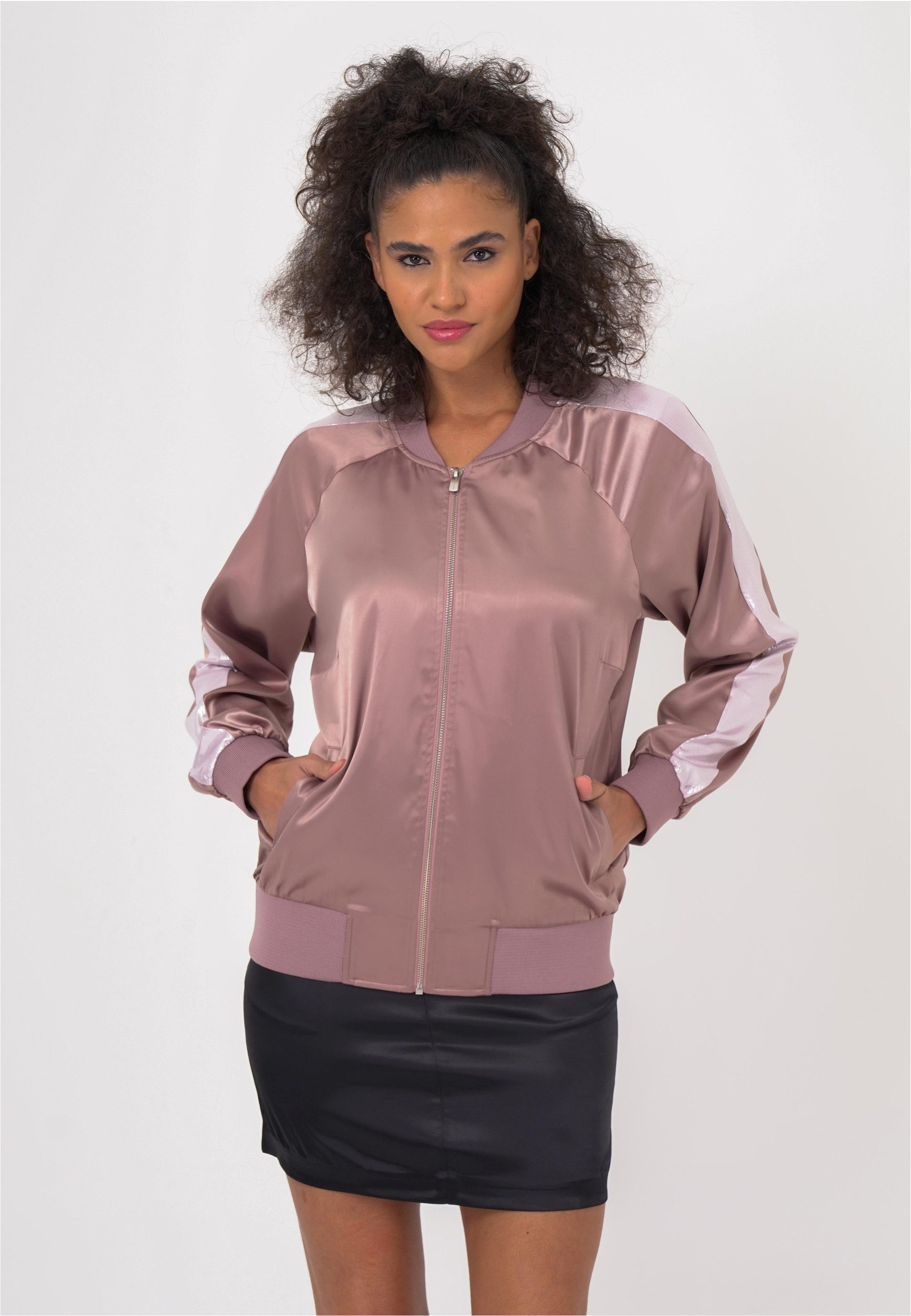 freshlions Bomberjacke "Aurelia" 1 Stk. tlg. im sportlichen Design günstig online kaufen