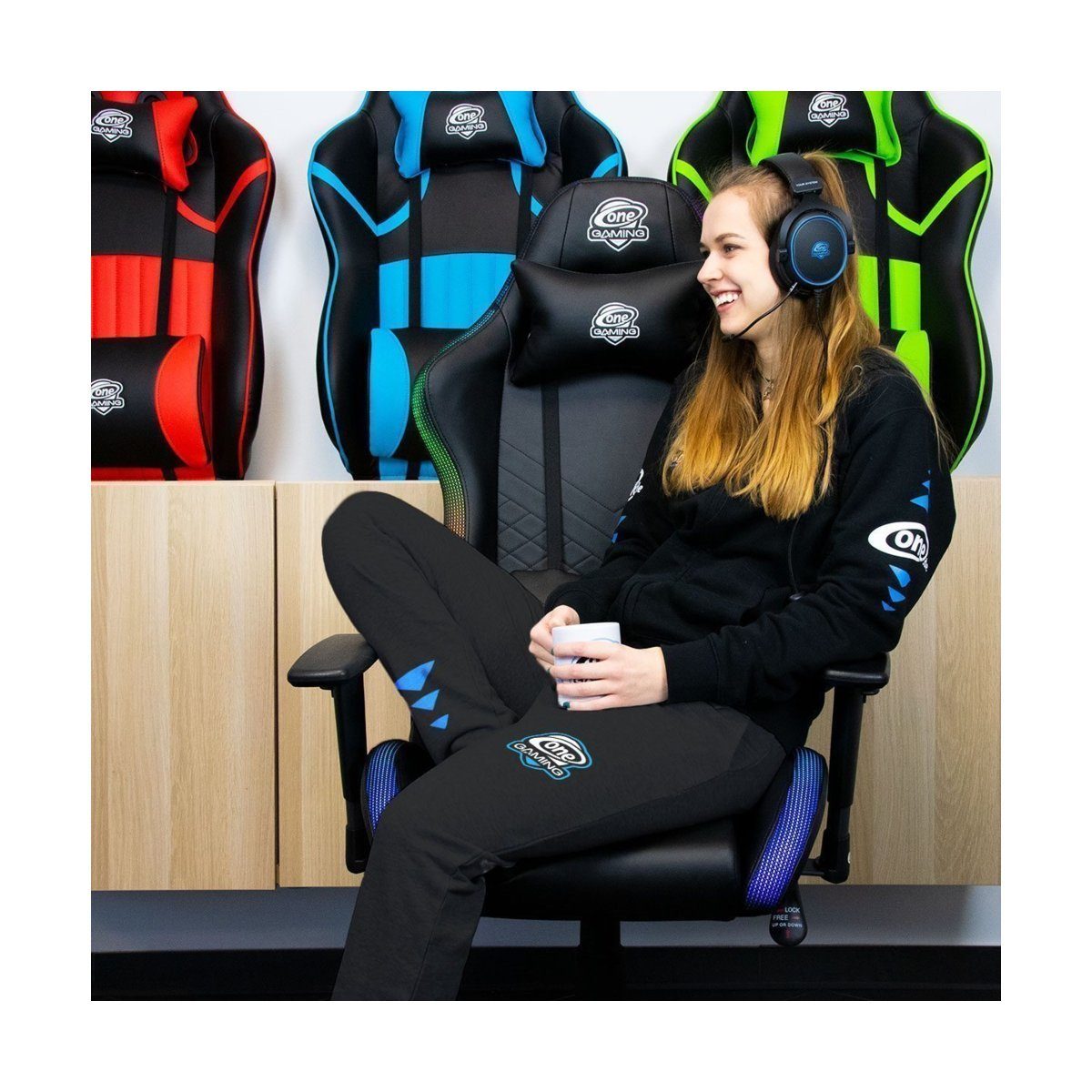 ONE GAMING Chair Pro Stuhl Gaming ONE GAMING RGB Gaming Chair