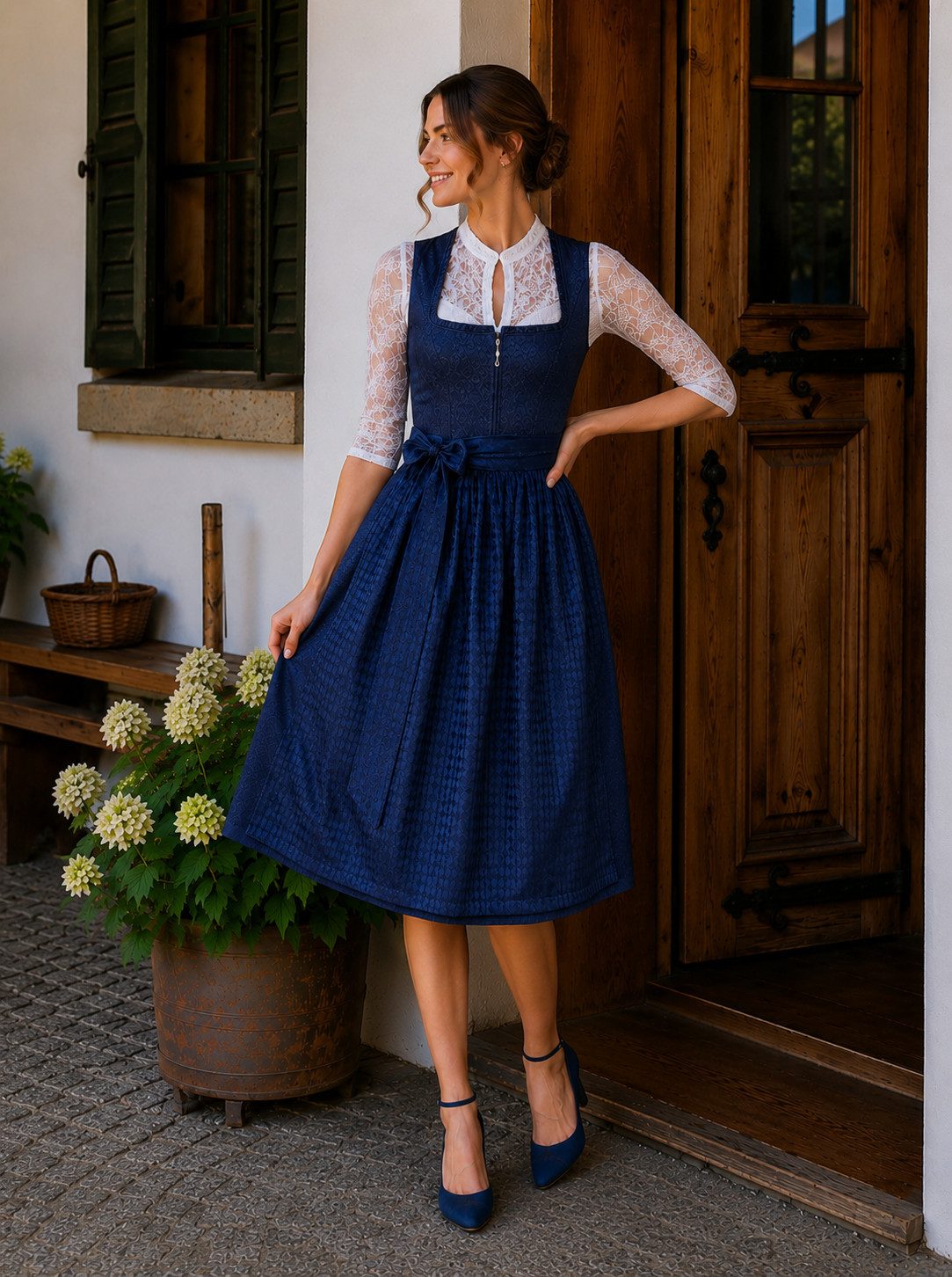 Alpenmärchen Dirndl Midi Dirndl Miranda in dunkelblau - ALM1063