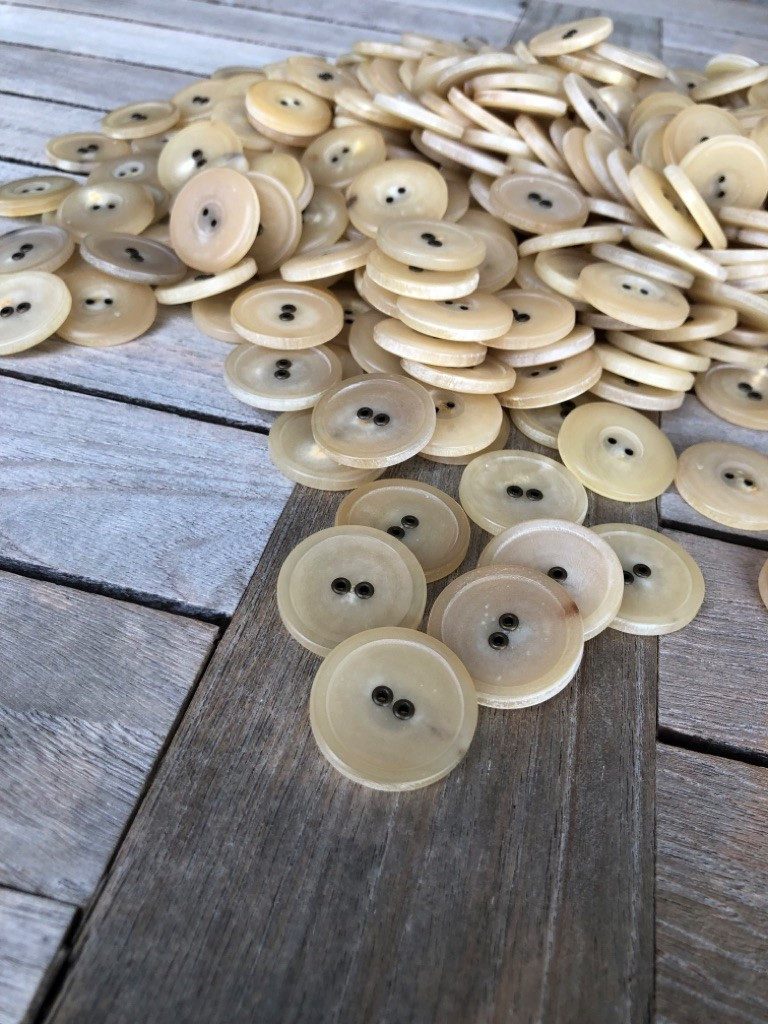 Hartmann-Knöpfe Knopf 5 Stück beige Echt Horn Knöpfe 2Loch helle Hornknöpfe