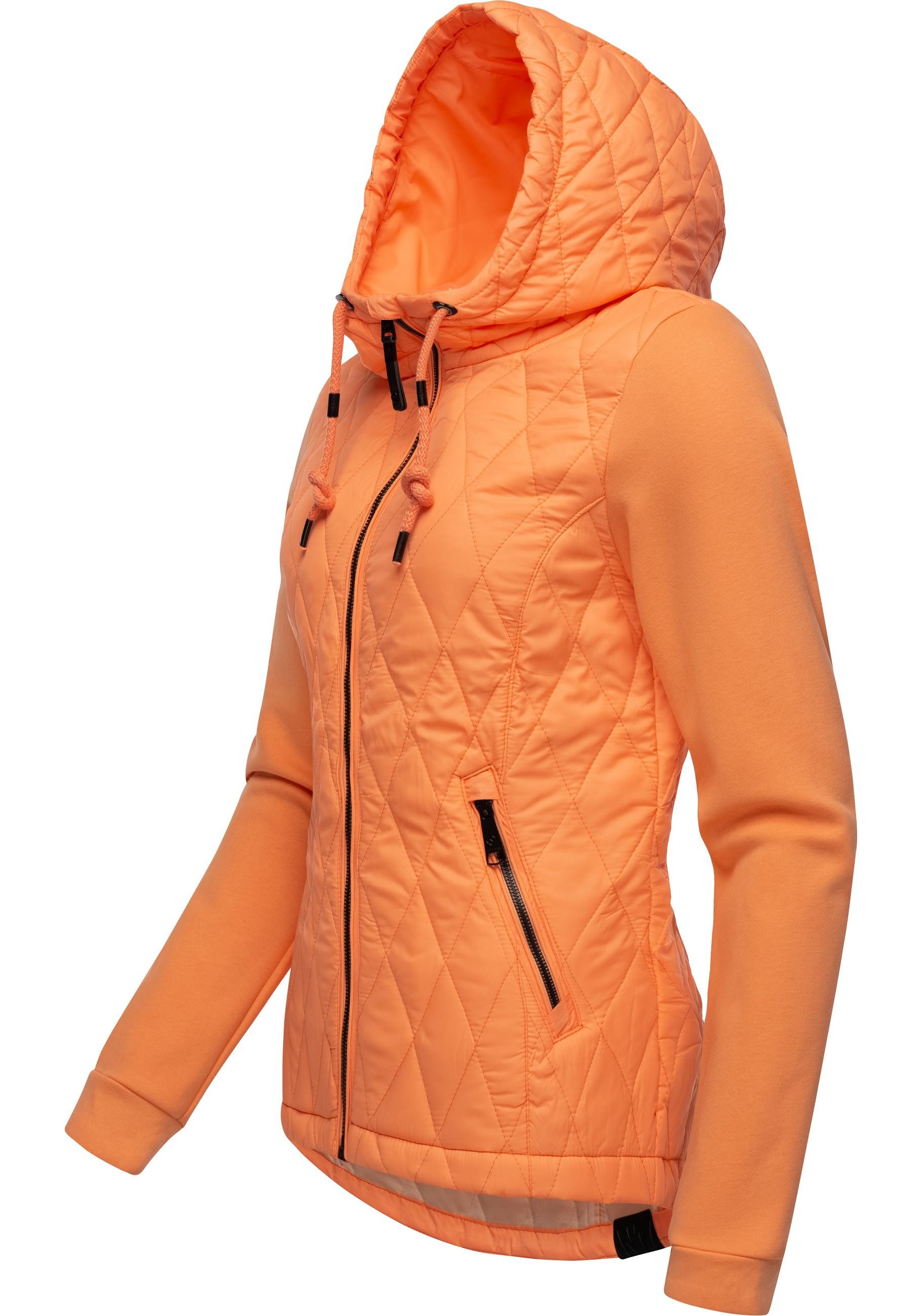 Ragwear Outdoorjacke Lucinda Steppjacke aus modernem Materialmix mit Kapuze