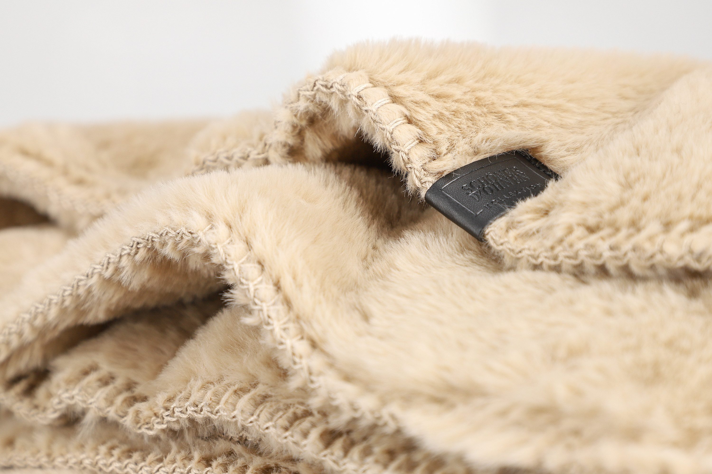 Wohndecke Chic, SCHÖNER WOHNEN-Kollektion, aus kuschligem Kunstfell günstig online kaufen