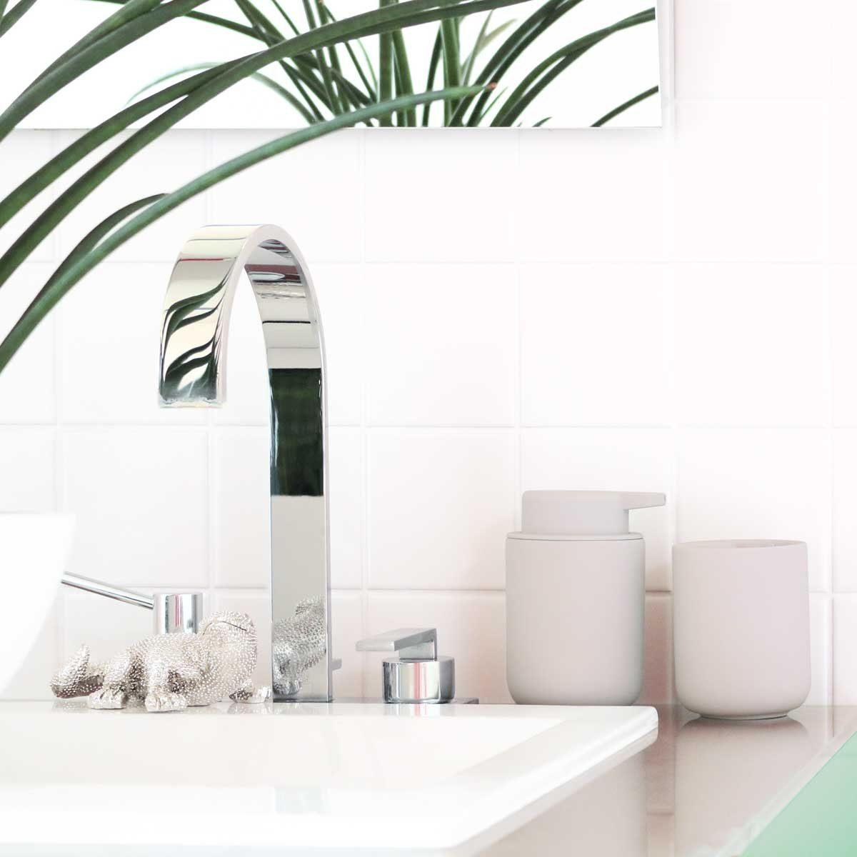 Zone Denmark Zahnputzbecher ZONE Zahnbürstenbecher UME Soft Grey, Keramik mit Soft-Touch, (Stück)