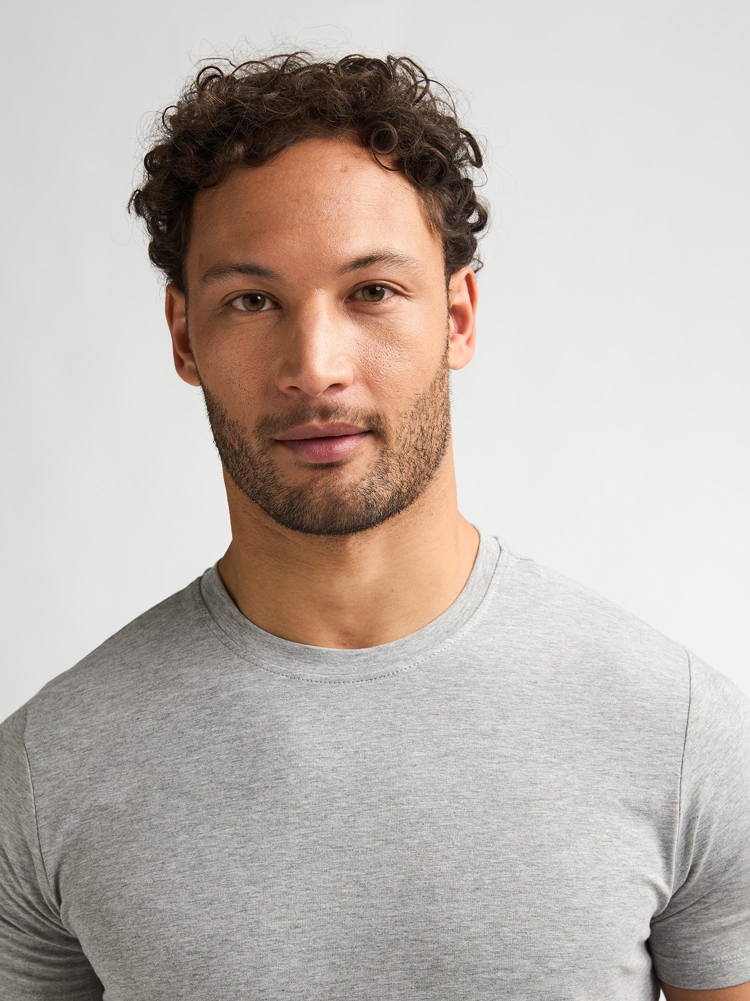 Petrol Industries T-Shirt Men Body Fit V-Neck - 2PACK (Packung, 2er) Auch i günstig online kaufen