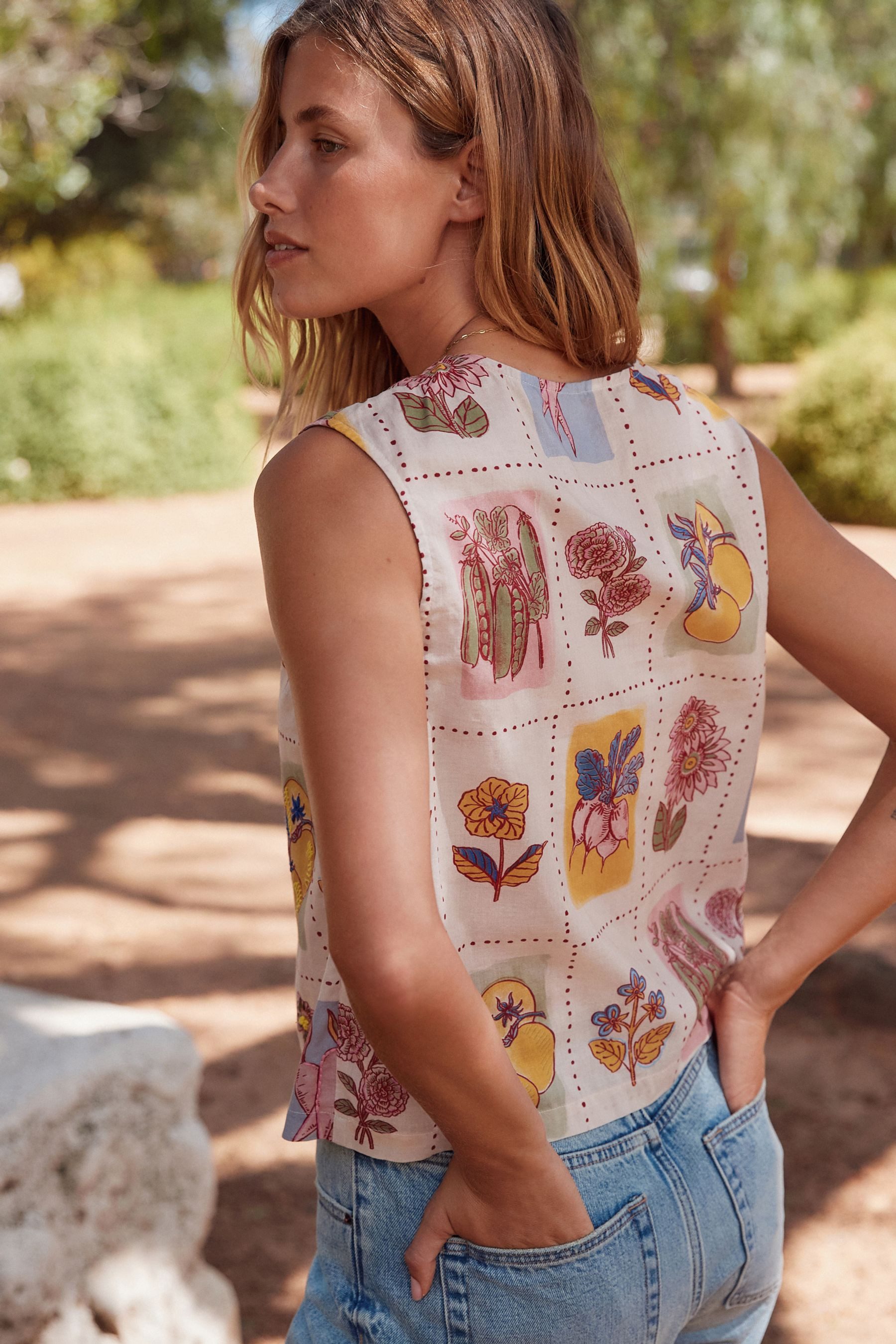 Next Shirttop Patchwork-Weste mit aufgesticktem Gemüse günstig online kaufen
