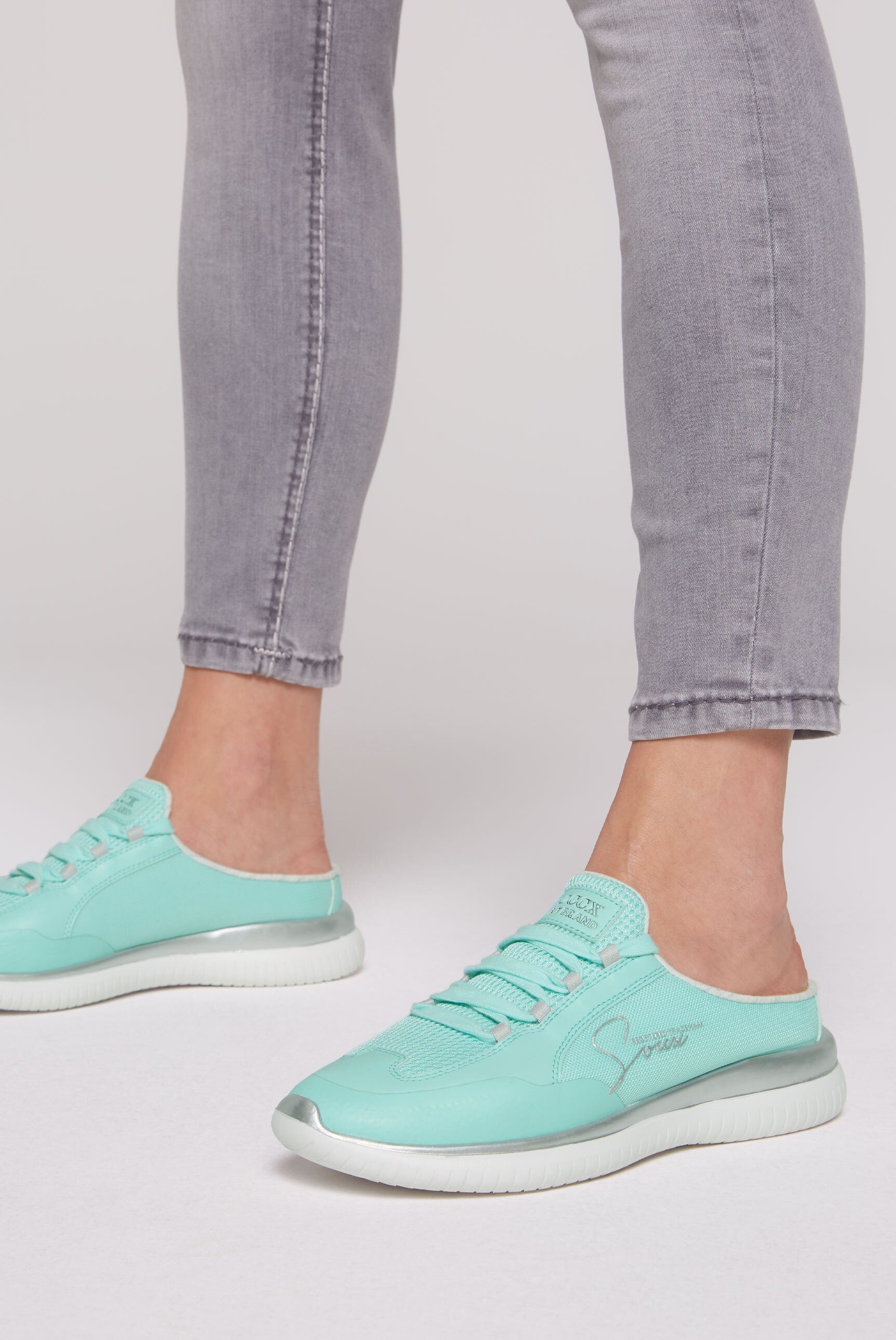 SOCCX Slip-On Sneaker mit Wechselfußbett