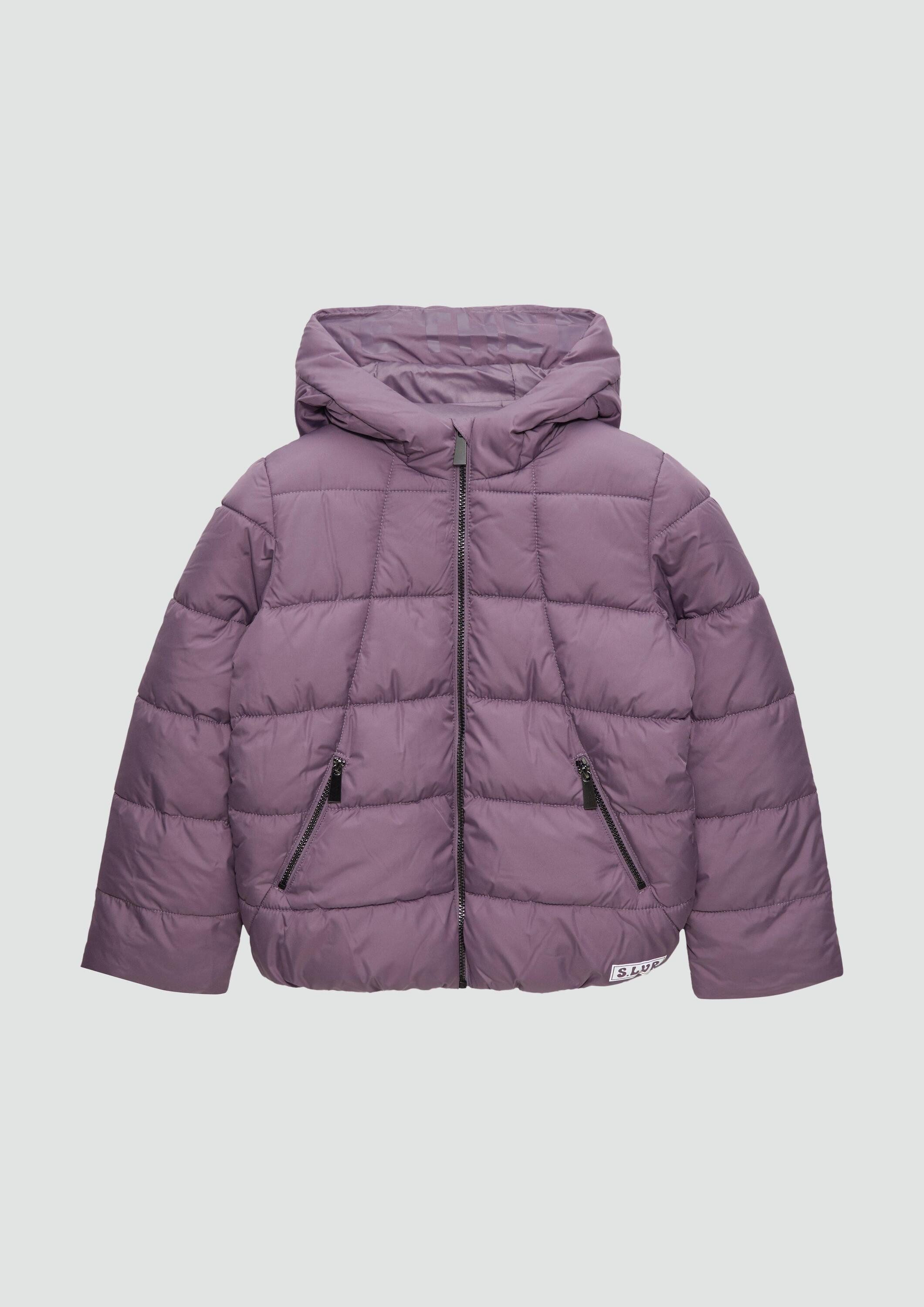 s.Oliver Winterjacke Outdoor-Jacke Pufferjacke mit Fleece-Futter und Printdetail in der Kapuze