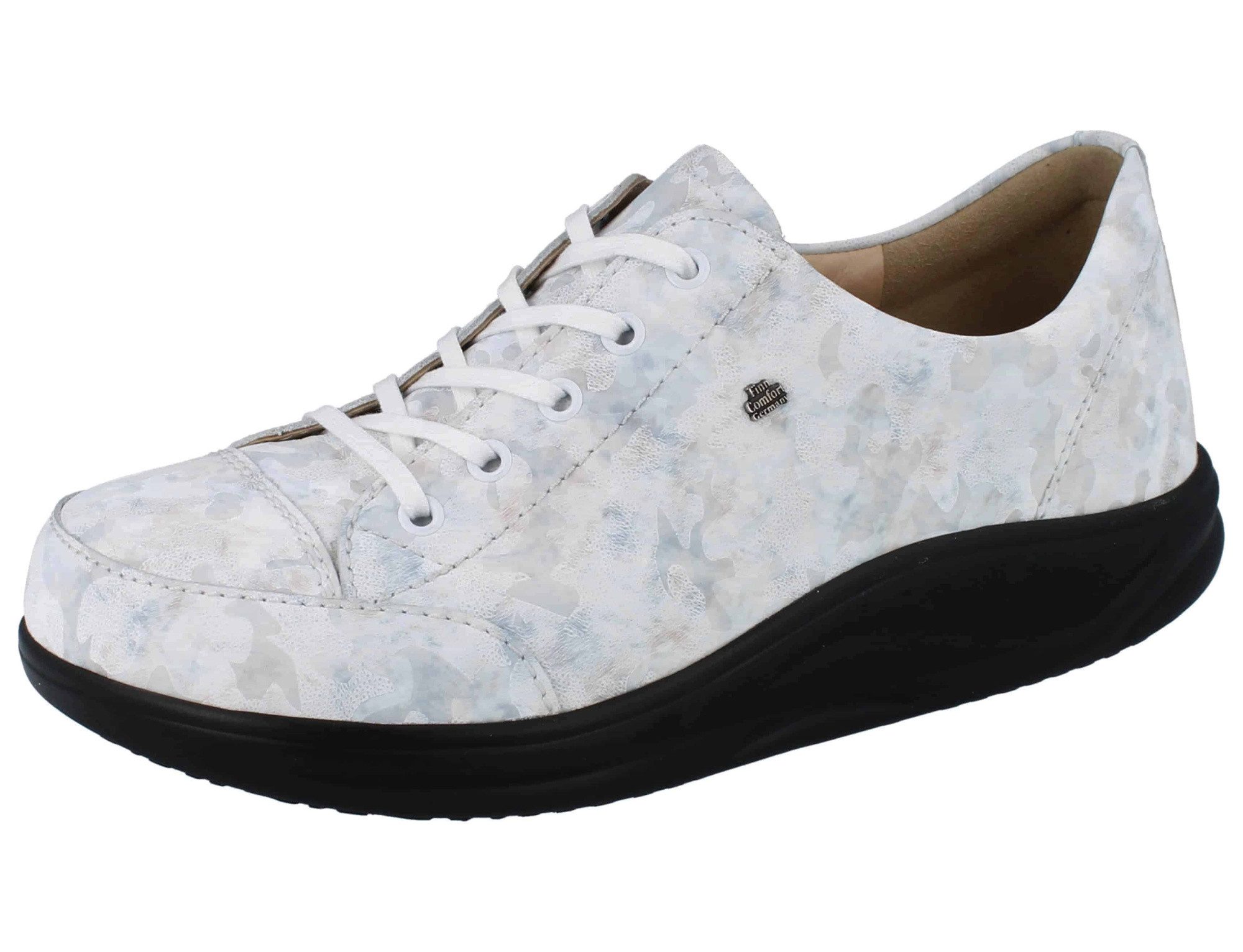 Schnürschuh