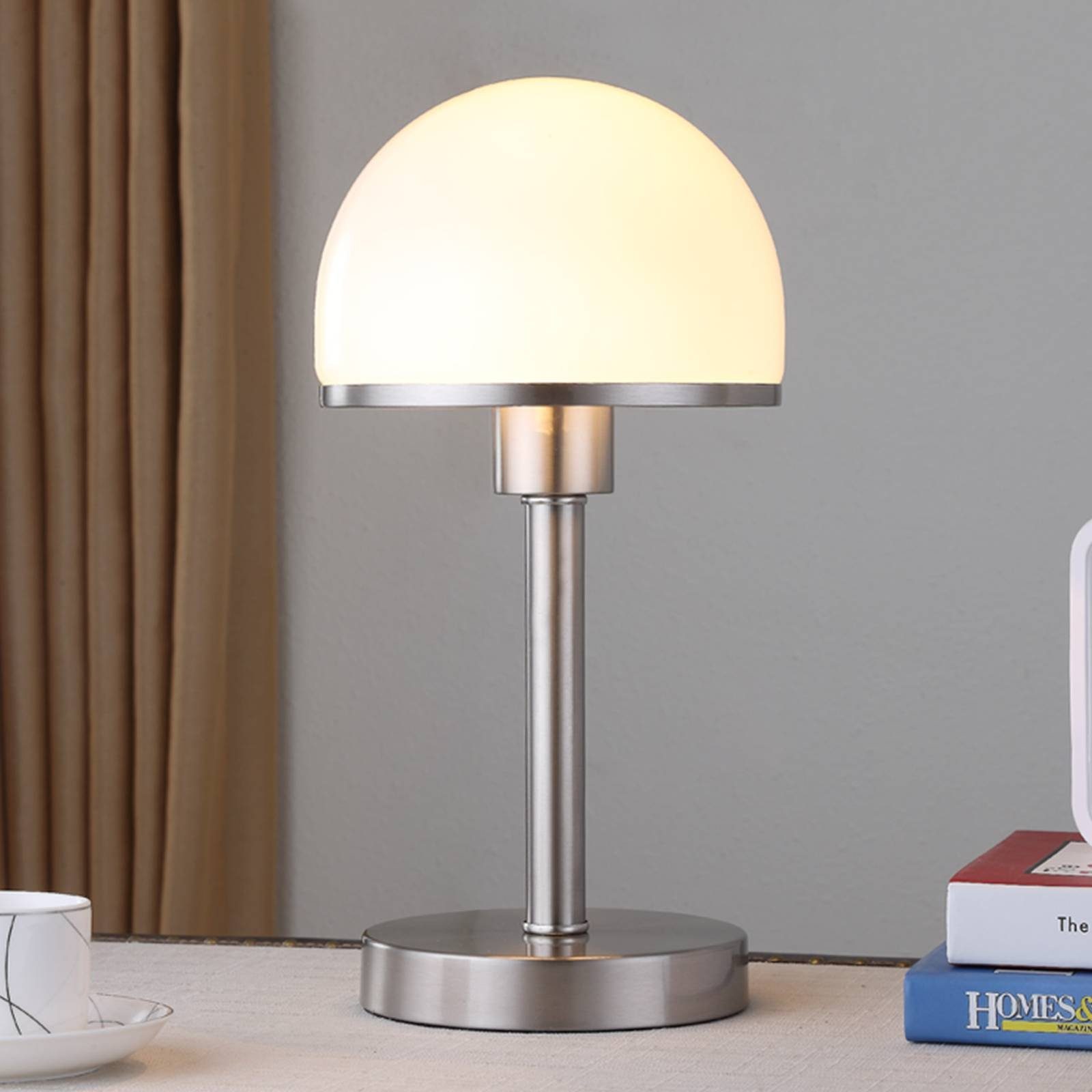Lindby Tischleuchte Jolie, Metall IP20, 1 x 60 W