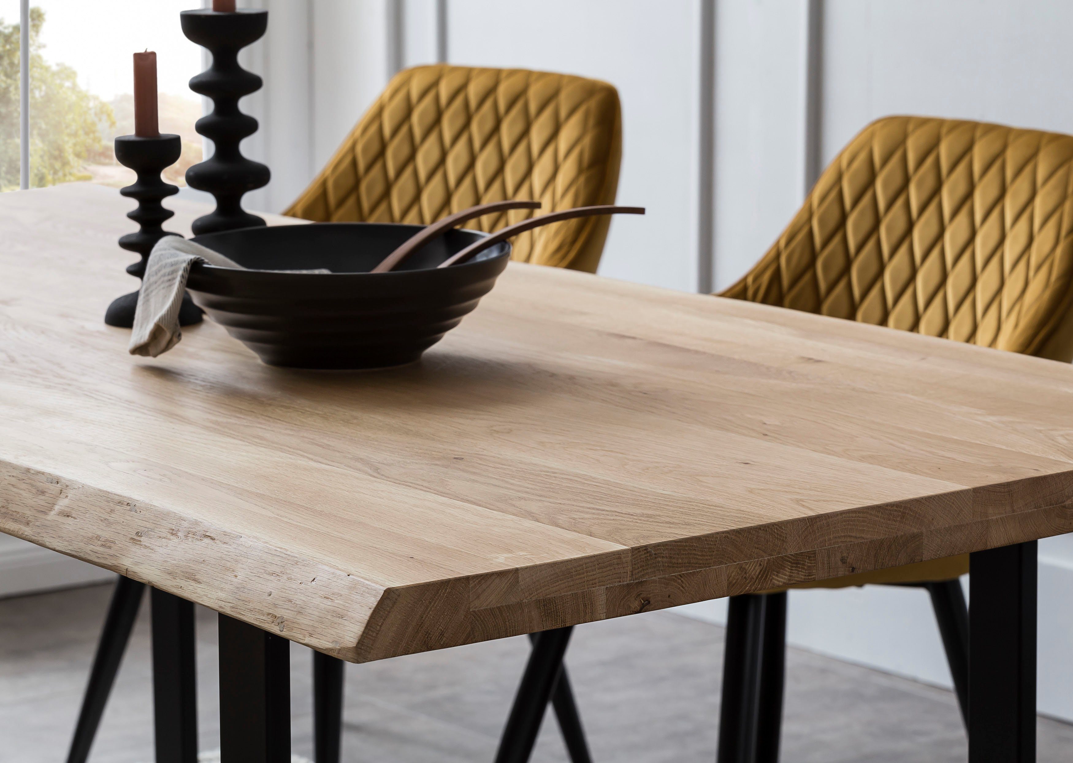 Home affaire Esstisch Tristano, Eiche massiv natur geölt, mit echter Baumka günstig online kaufen