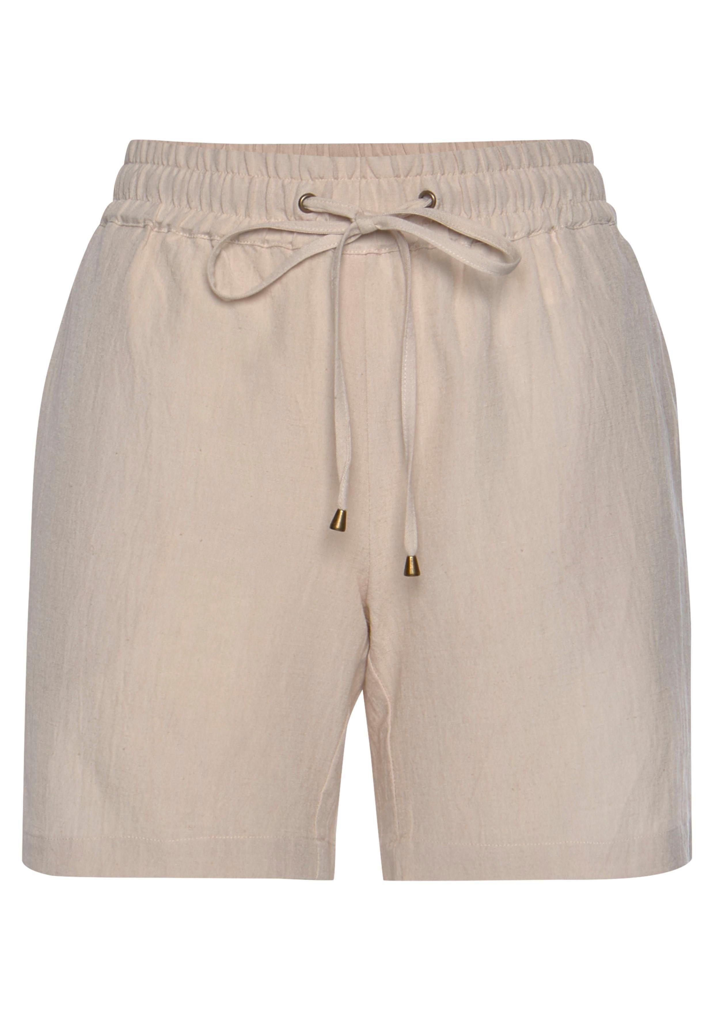 LASCANA kurze Leinenhose, mit Hose Shorts Leinenmix Taschen, aus