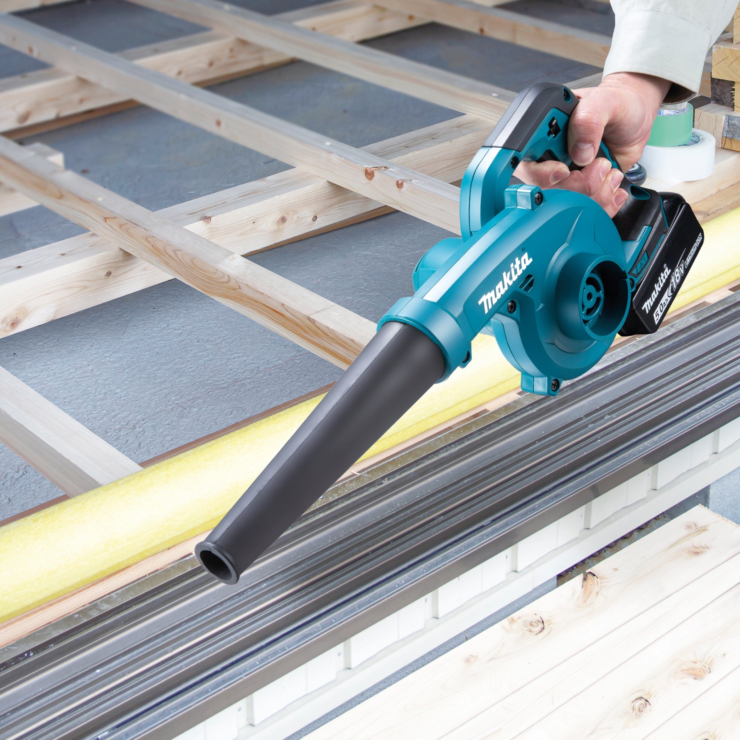 Makita Akku-Gebläse DUB185Z, 18V, 192 m³/h, 98 m/s, 58 mbar, ohne Akku und günstig online kaufen
