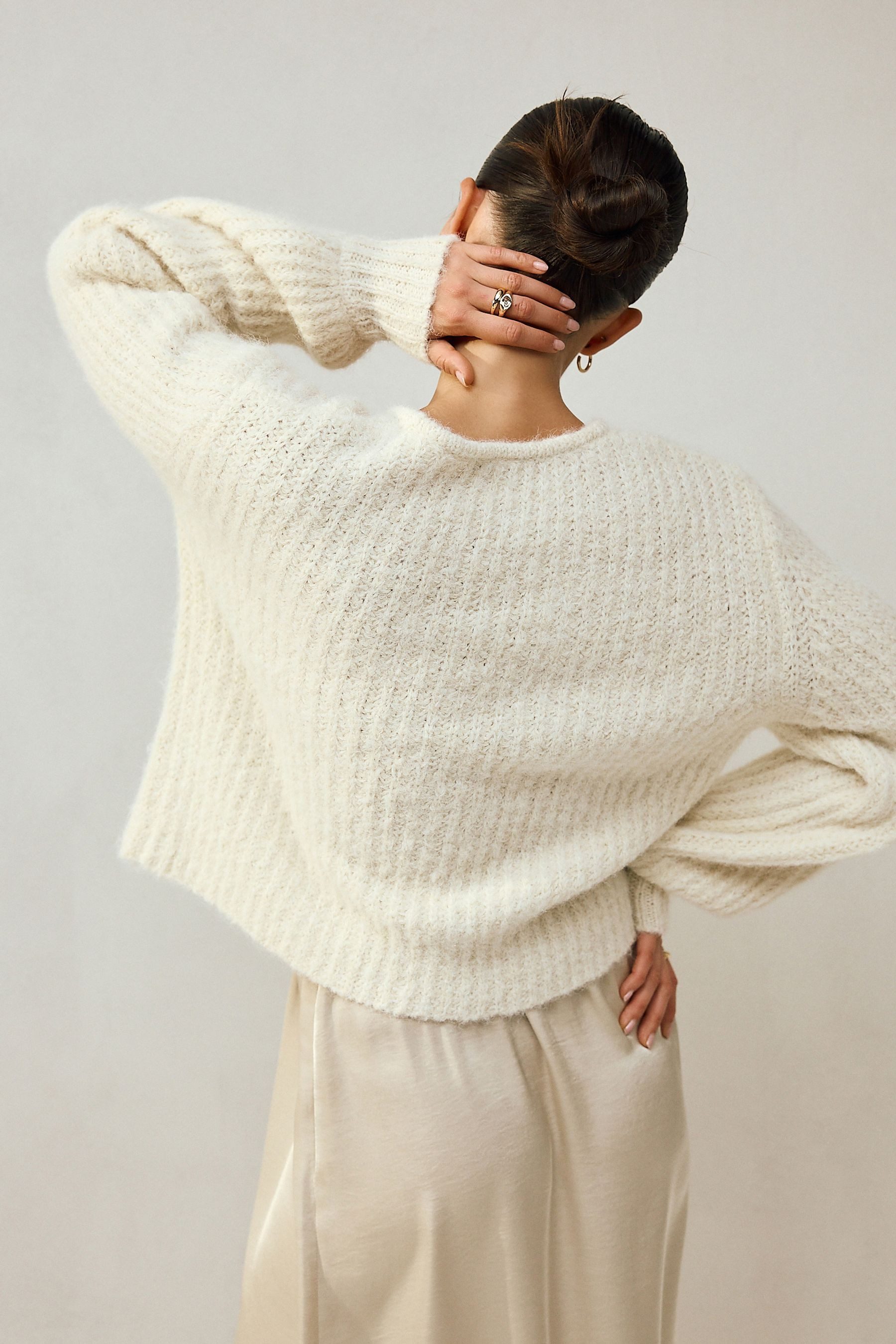 Next Strickjacke Relaxed Fit Strickjacke mit Kristallknopf (1-tlg) günstig online kaufen